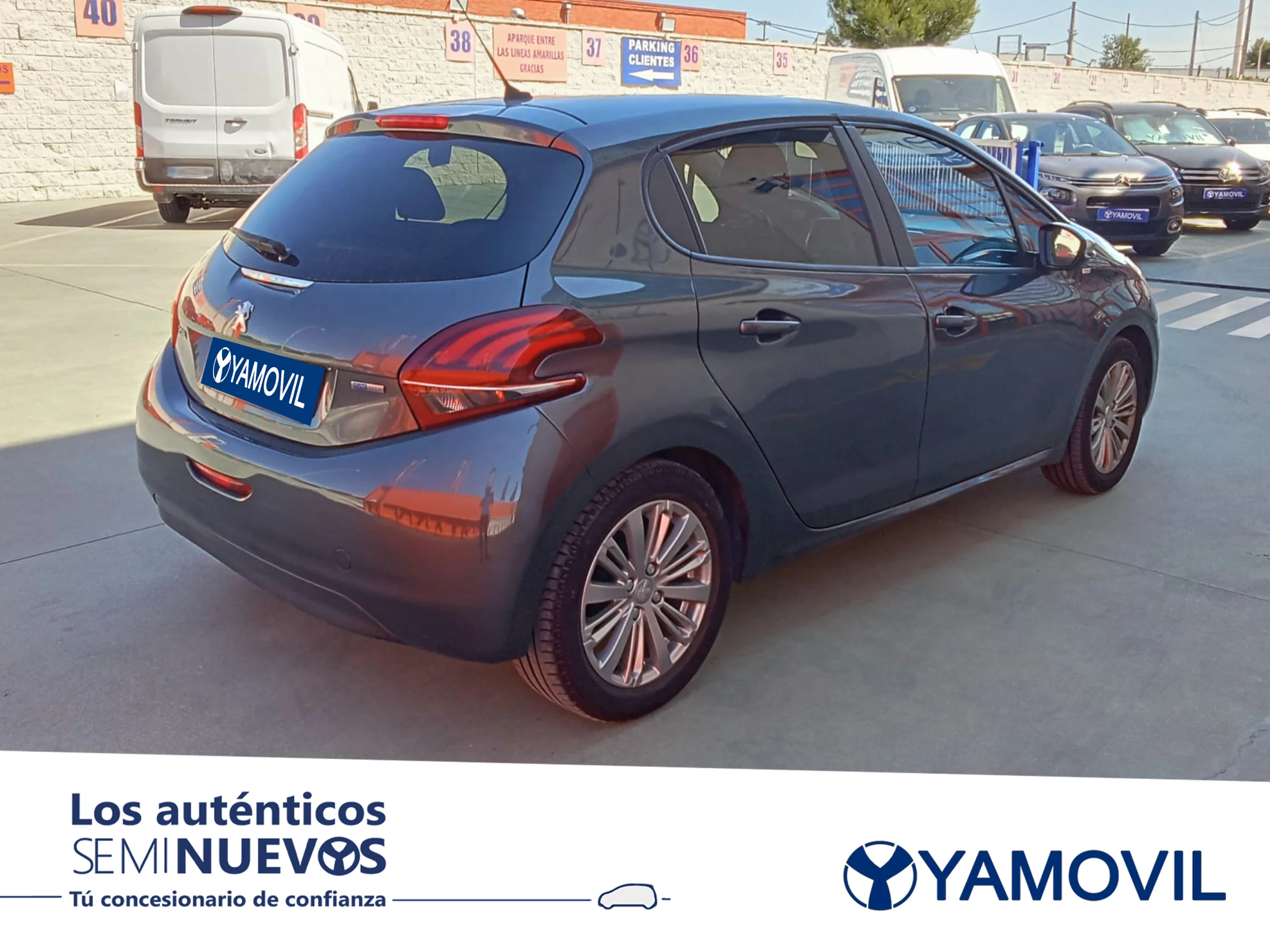 Peugeot 208 PureTech 82 Style 60 kW (82 CV) - Foto 2