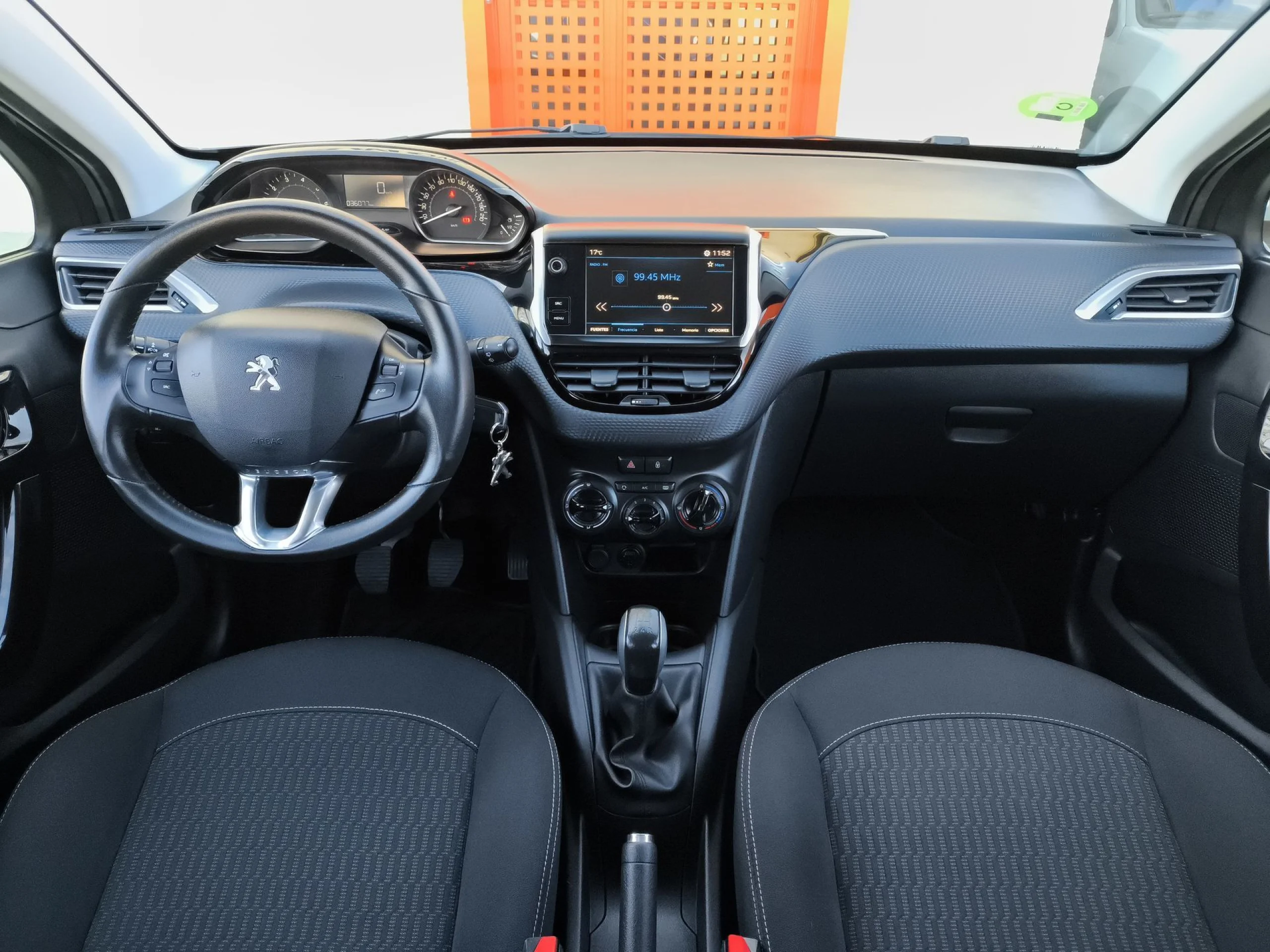 Peugeot 208 PureTech 82 Style 60 kW (82 CV) - Foto 11