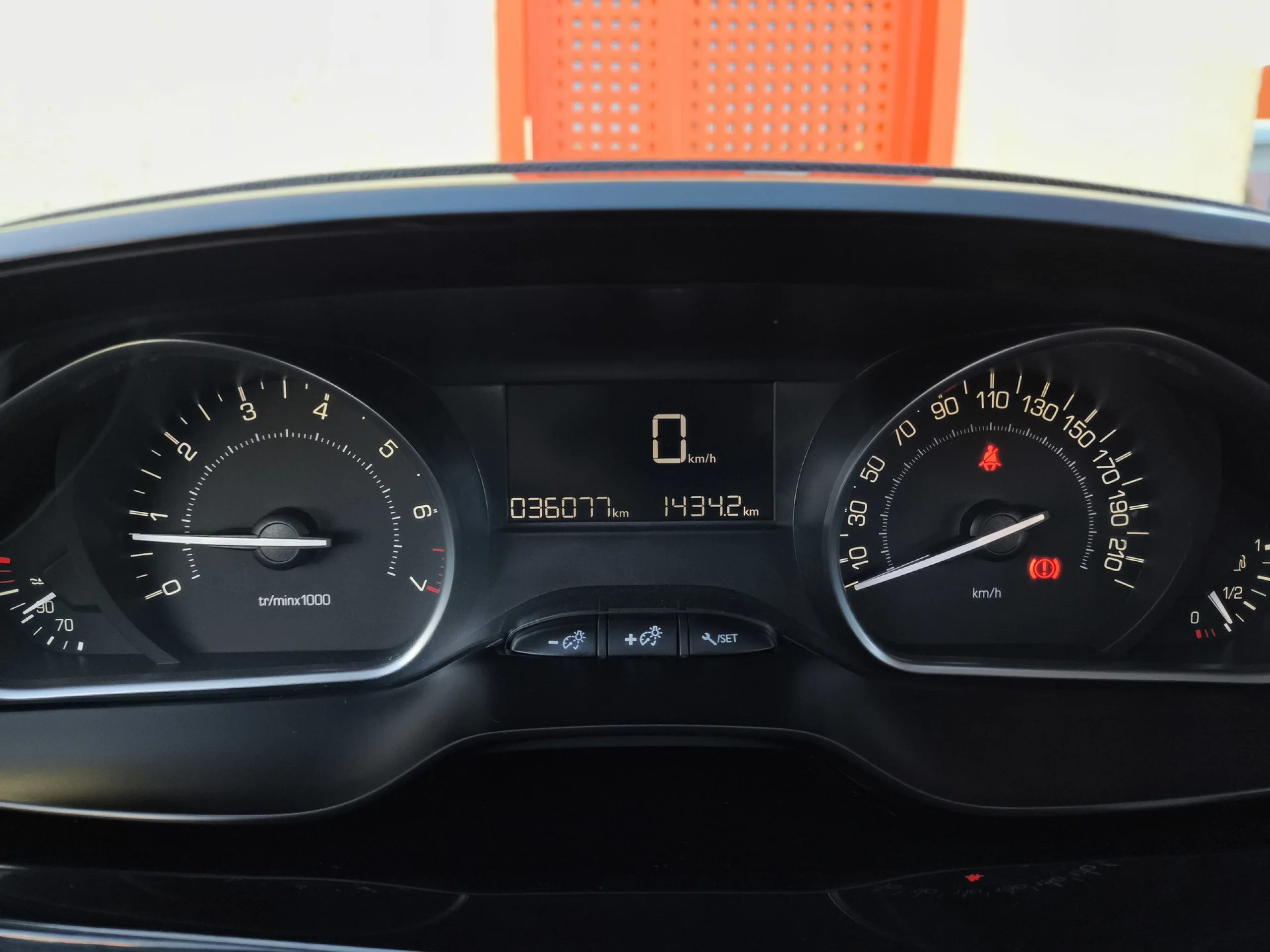 Peugeot 208 PureTech 82 Style 60 kW (82 CV) - Foto 18