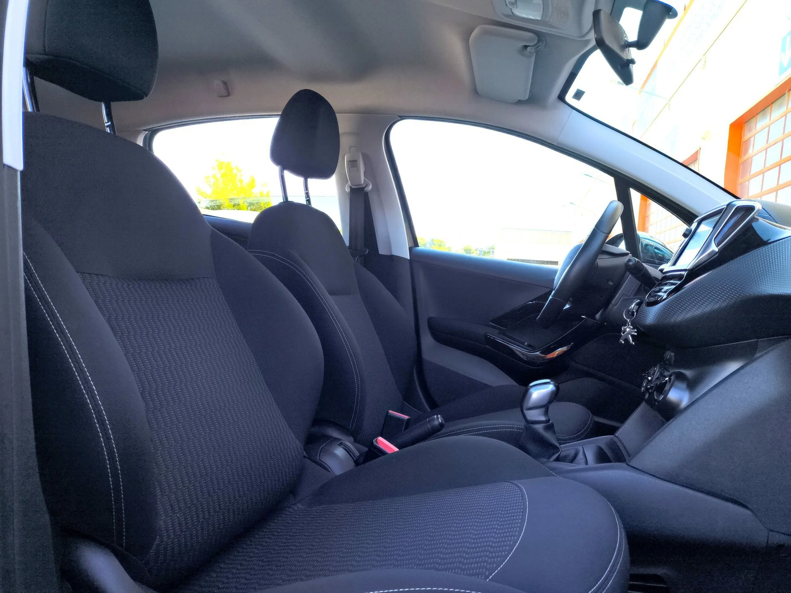 Peugeot 208 PureTech 82 Style 60 kW (82 CV) - Foto 25