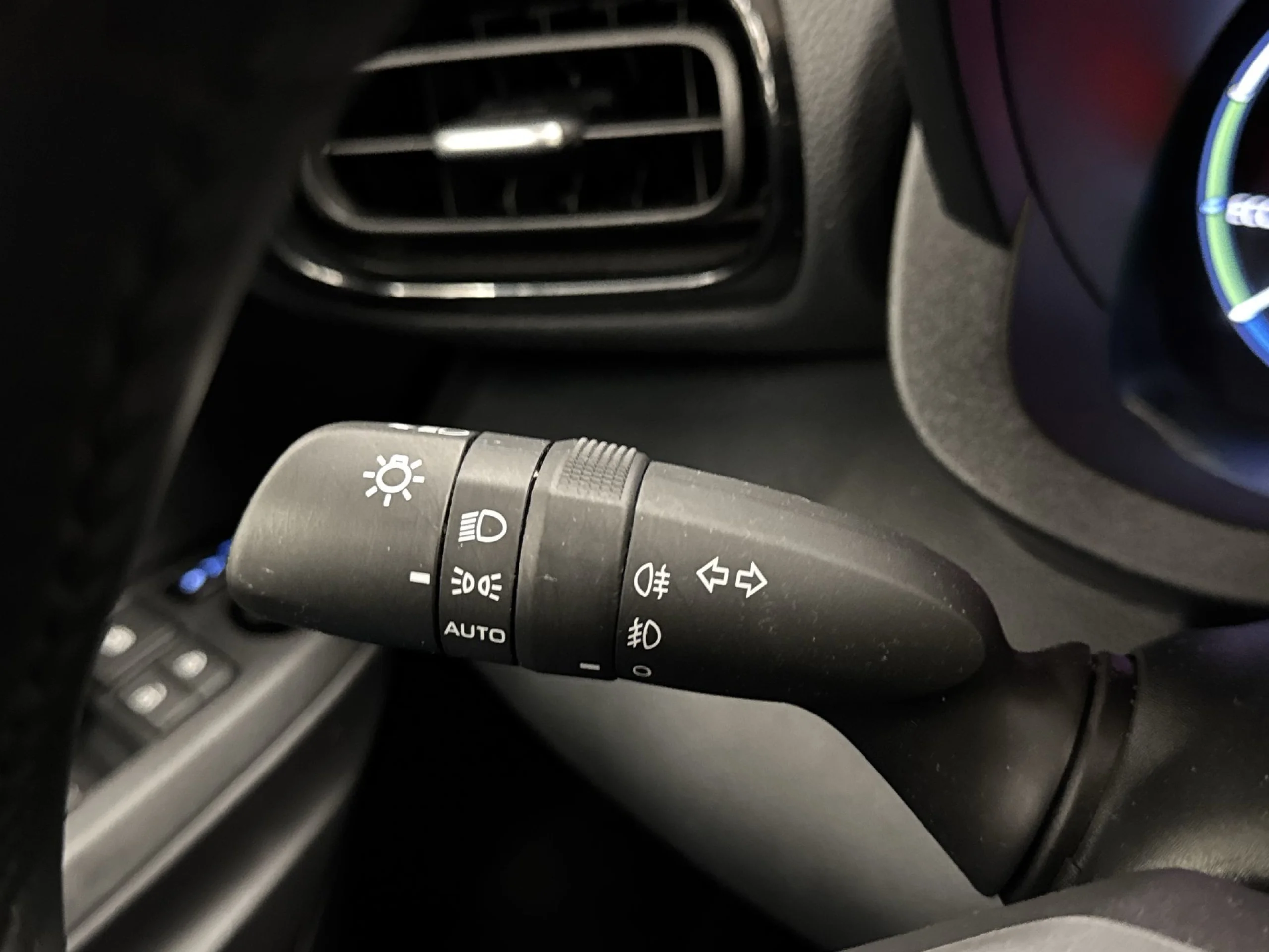 Toyota Yaris Cross 120H Active Tech 85 kW (116 CV) - Foto 12