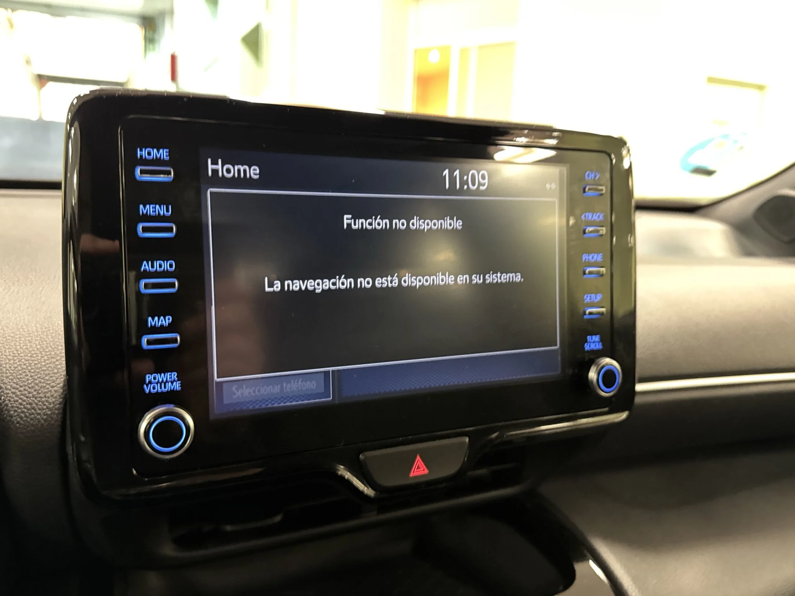 Toyota Yaris Cross 120H Active Tech 85 kW (116 CV) - Foto 16