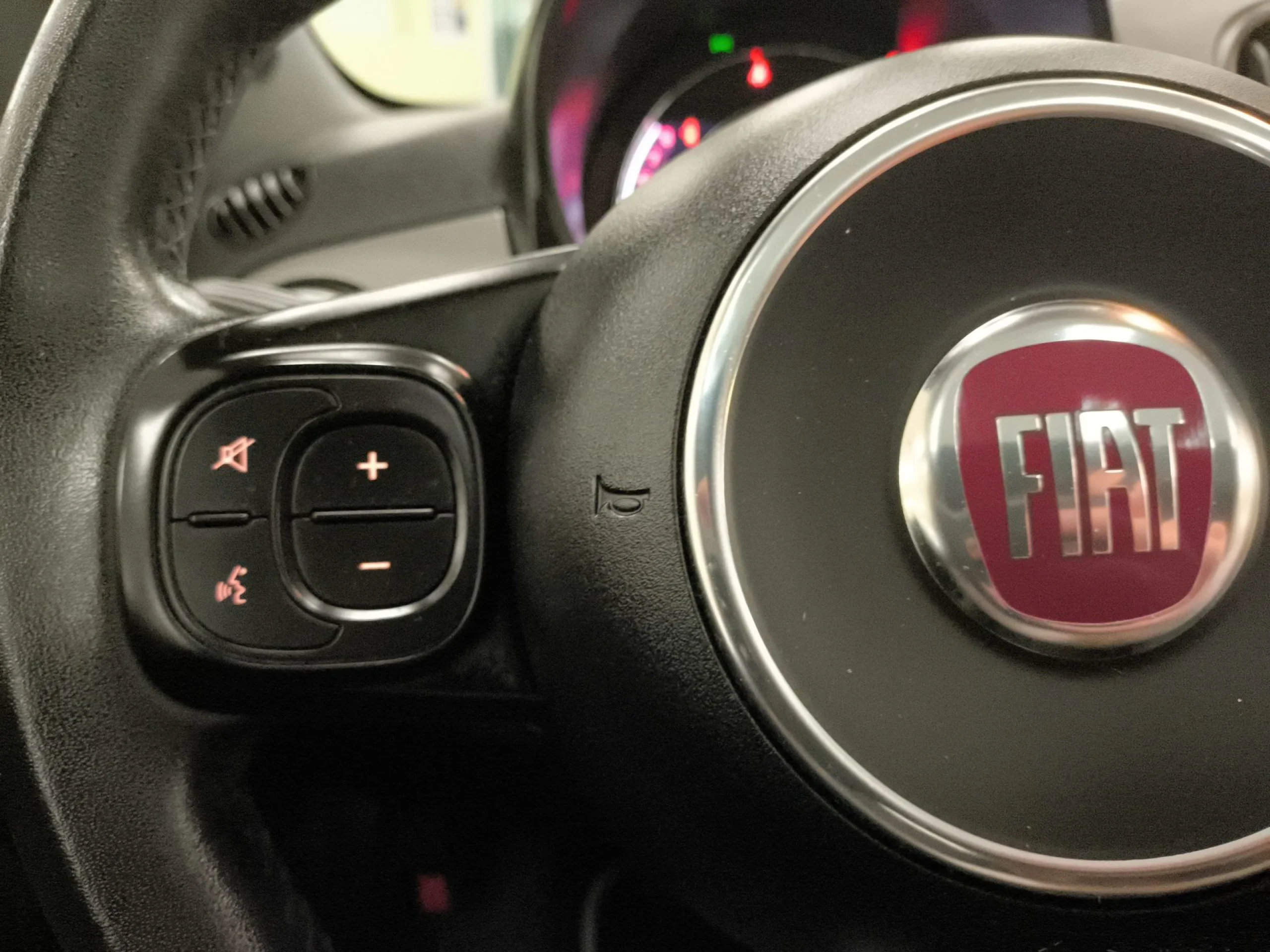 Fiat 500 1.0 Hybrid Sport 51 kW (70 CV) - Foto 14