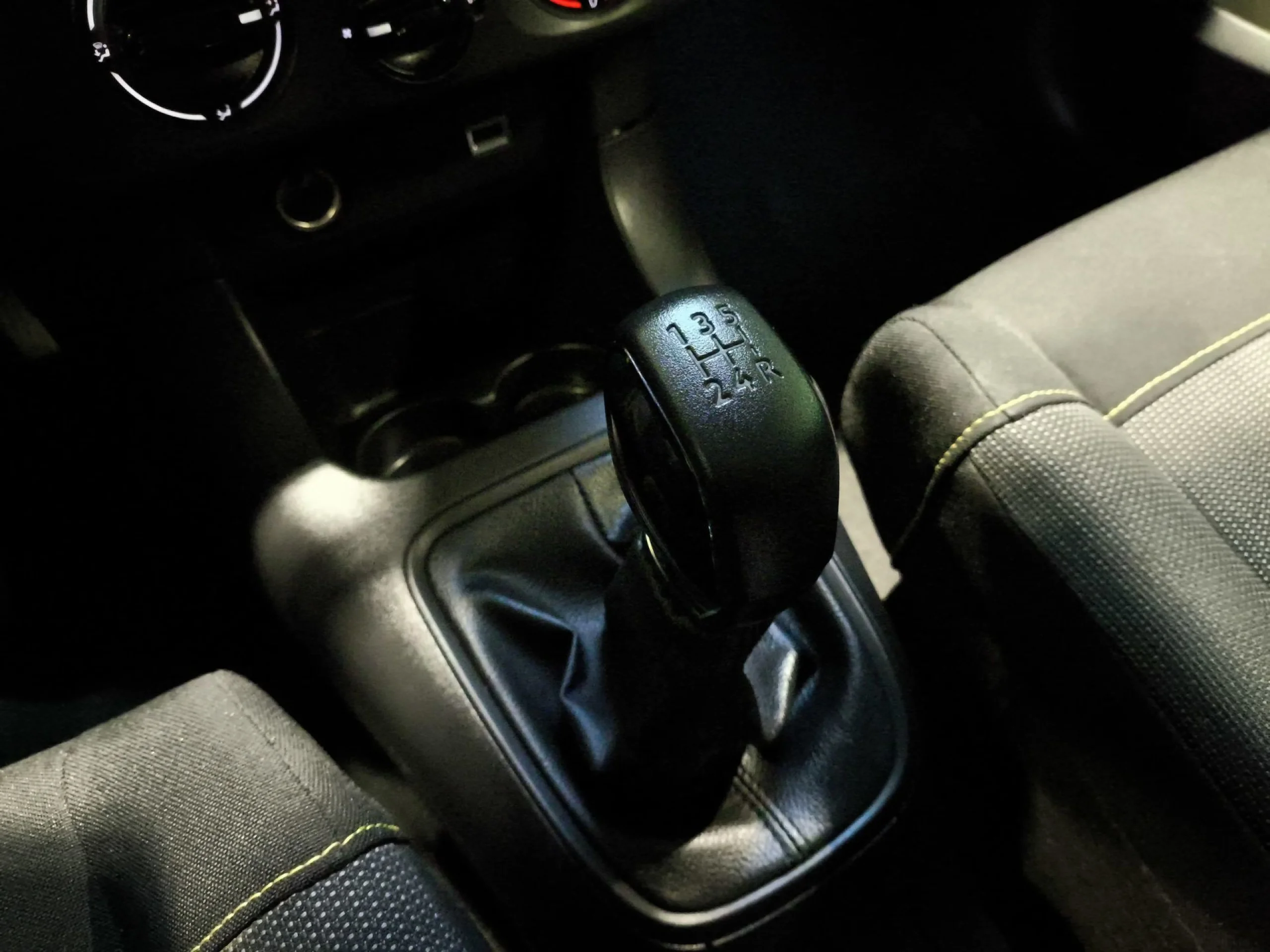 Citroen C3 PureTech 82 Feel 60 kW (83 CV) - Foto 17