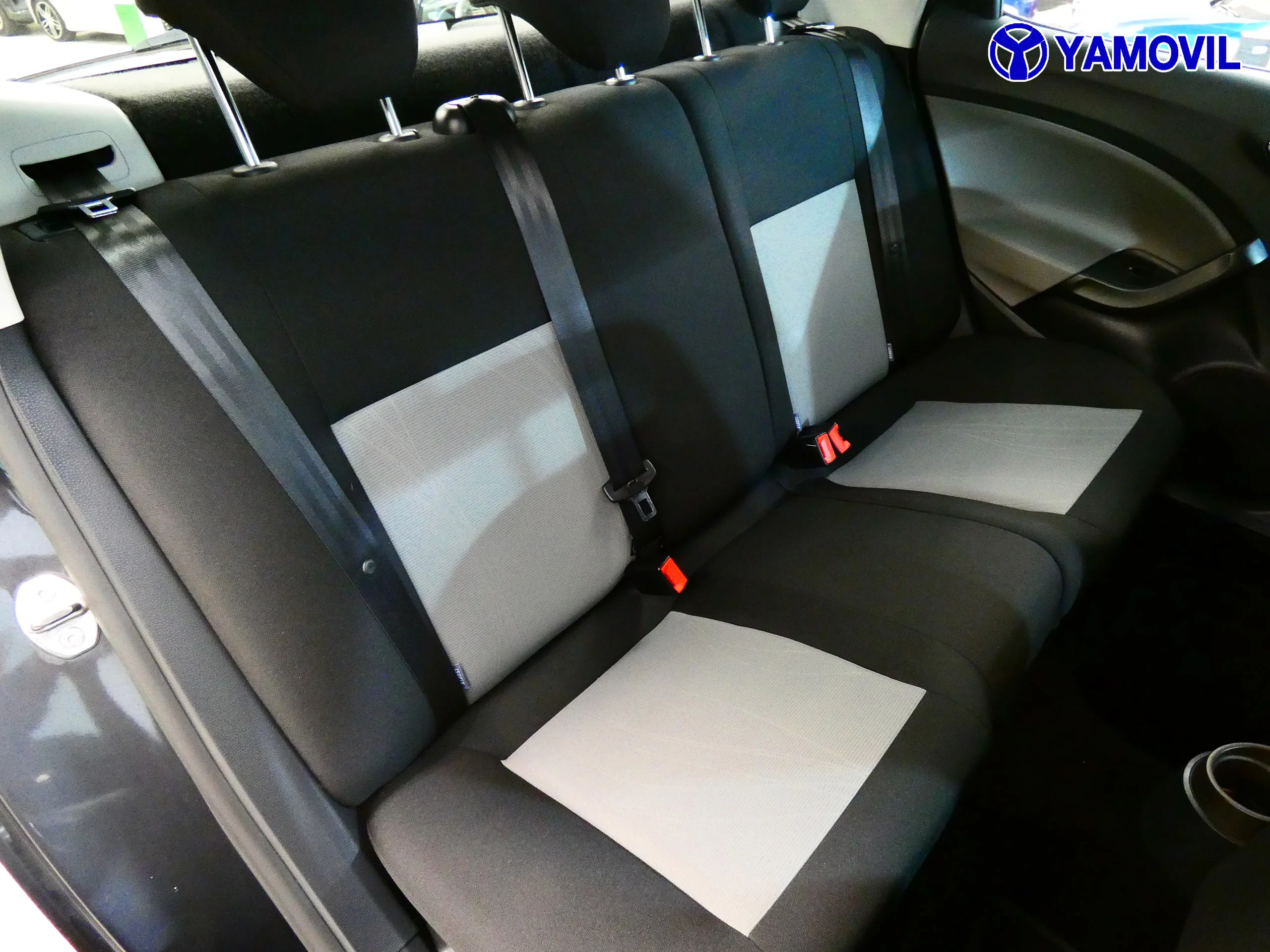 Seat Ibiza 1.6 TDI STYLE 5P - Foto 18