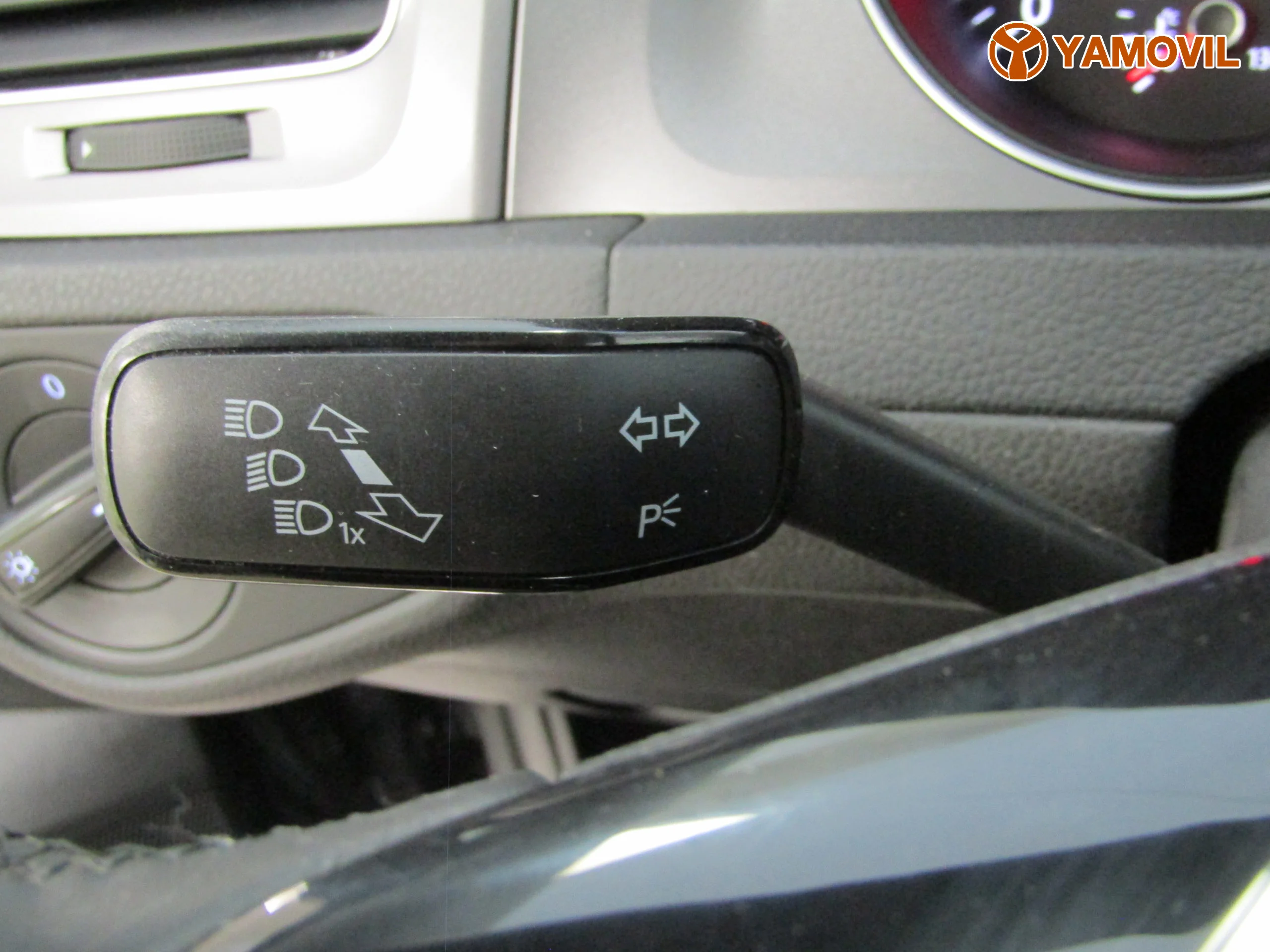 Volkswagen Golf 1.2 TFSI EDITION - Foto 28