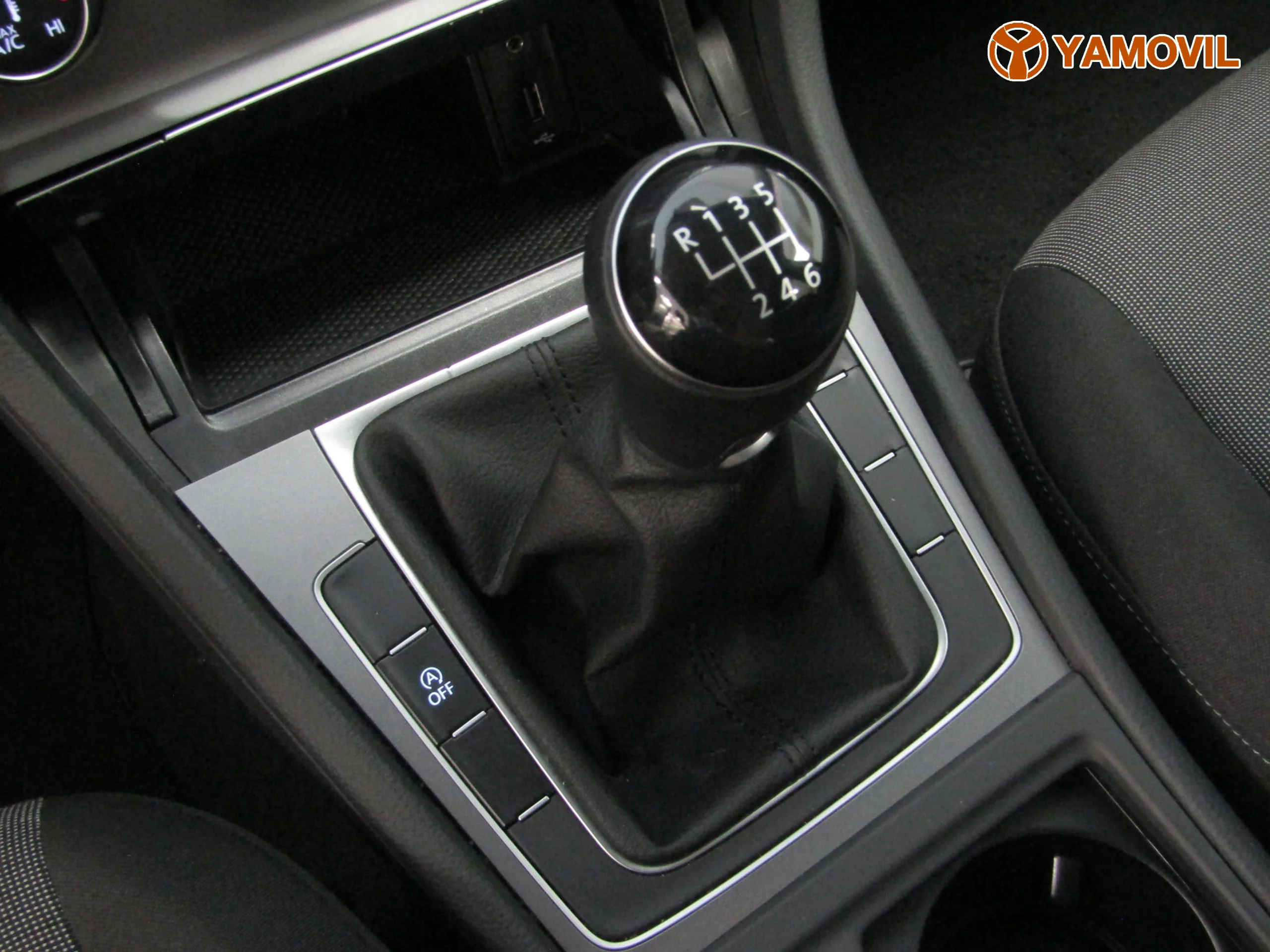 Volkswagen Golf 1.2 TFSI EDITION - Foto 33