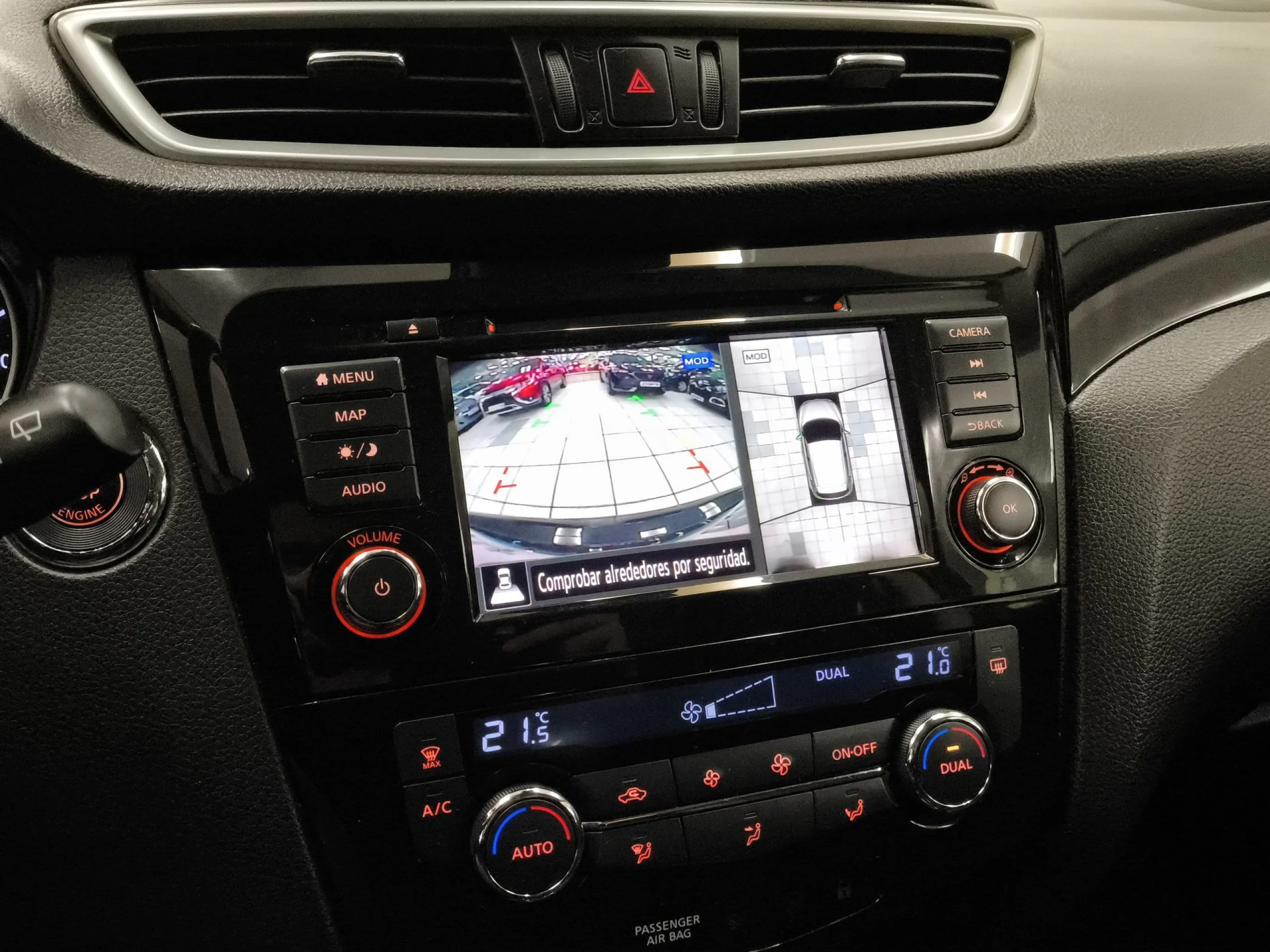 Nissan Qashqai DIG-T 140 Acenta 4x2 103 kW (140 CV) - Foto 14