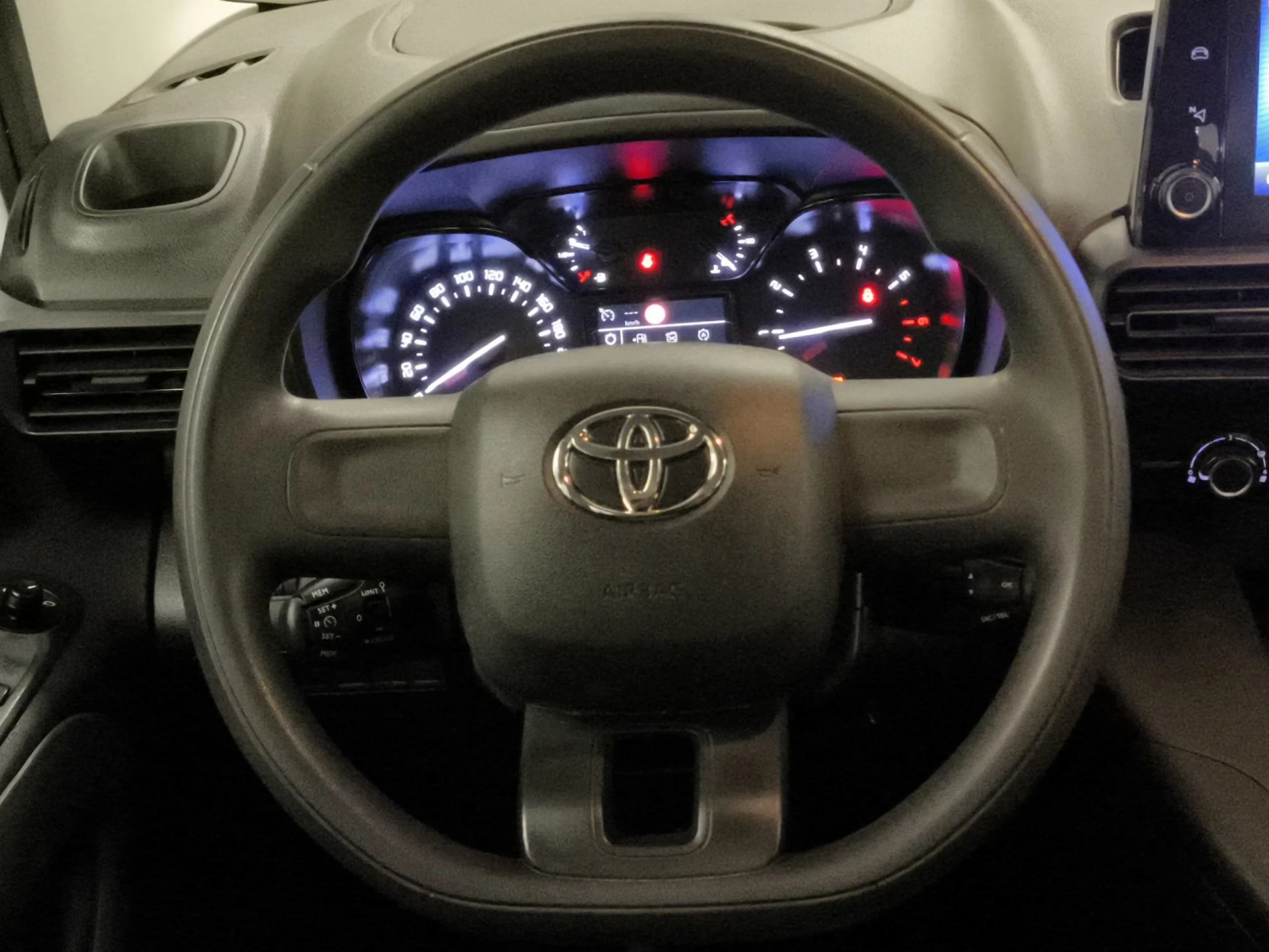 Toyota Proace city 1.5 D VX L1 75 kW (100 CV) - Foto 11
