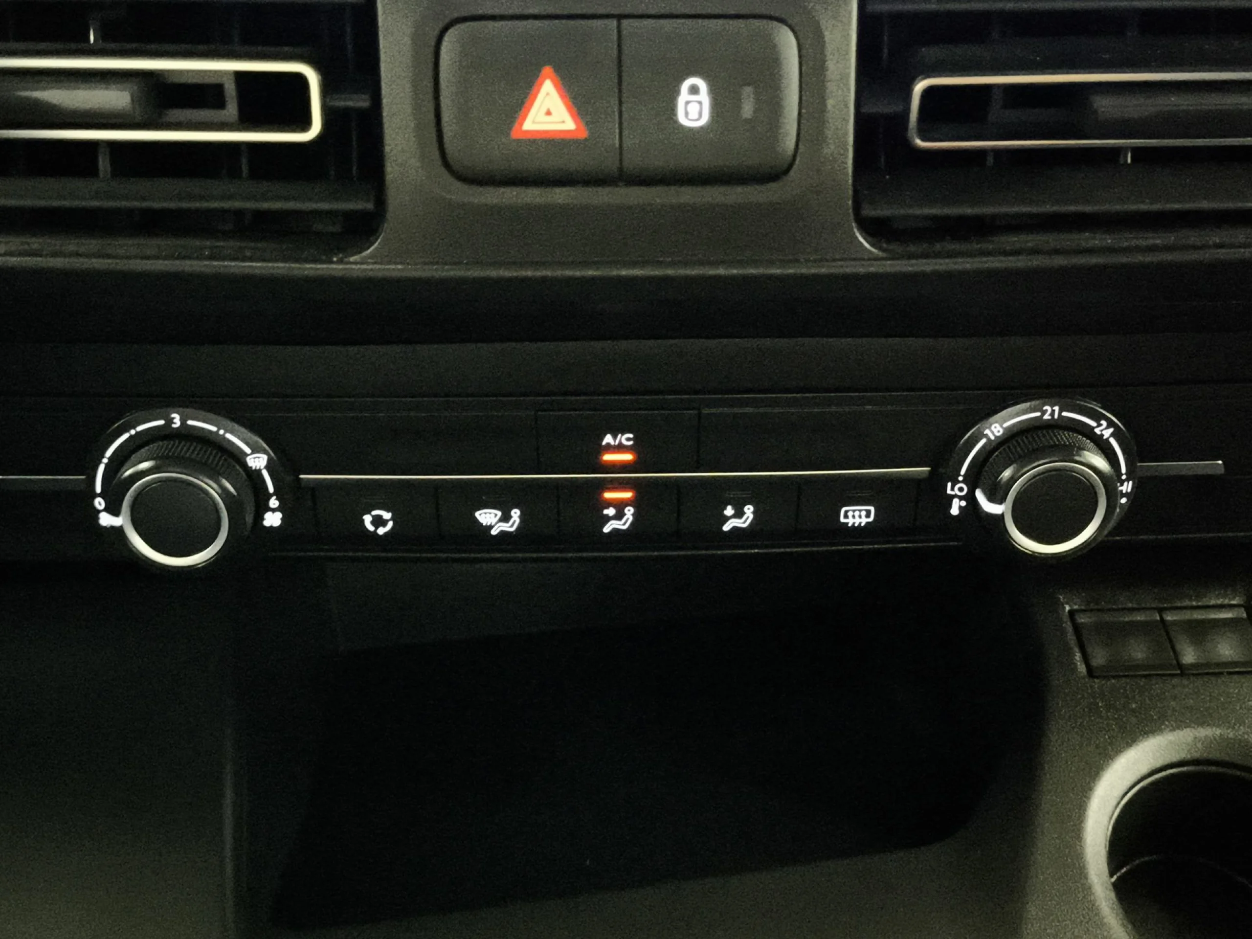Toyota Proace city 1.5 D VX L1 75 kW (100 CV) - Foto 16