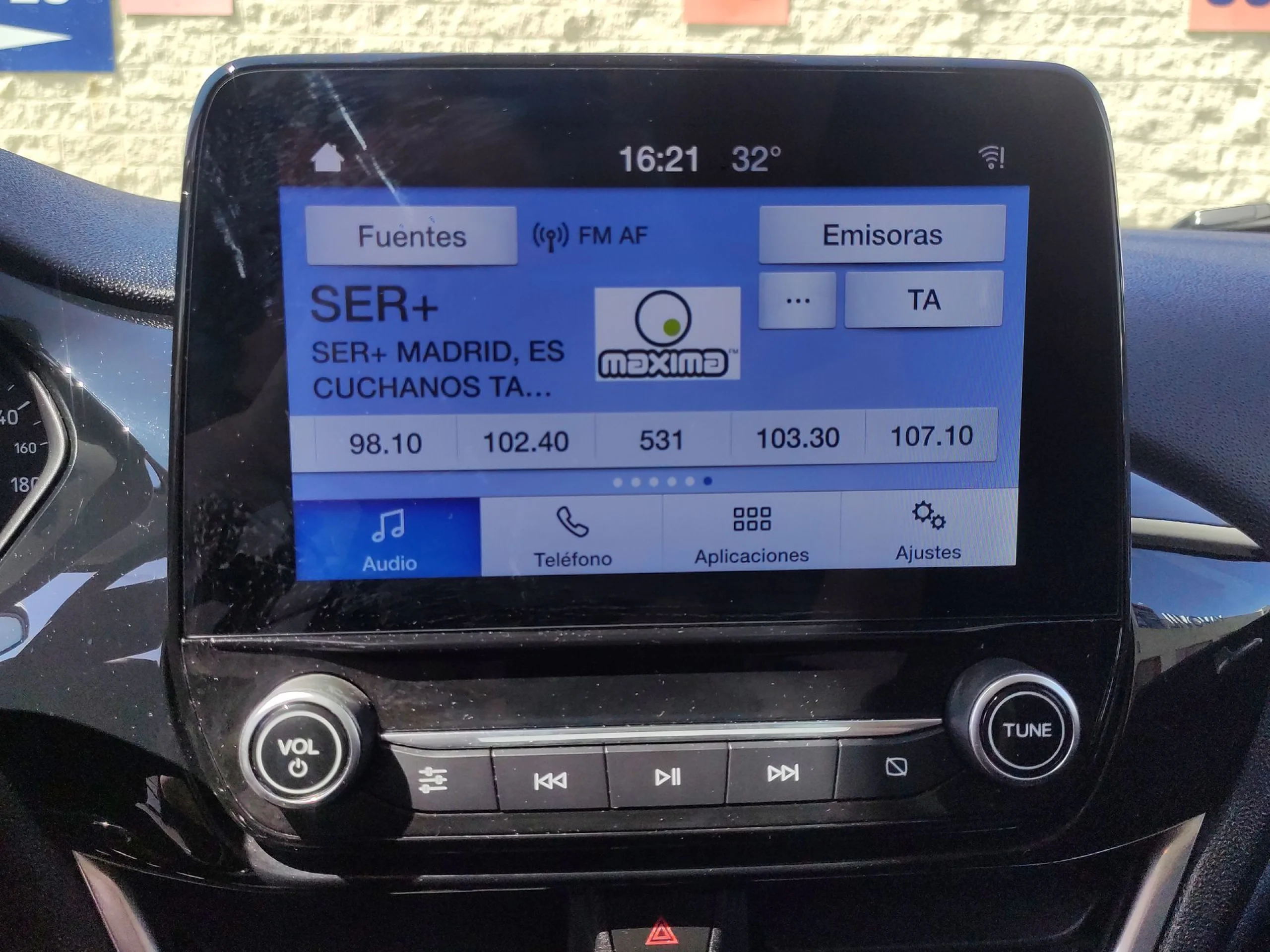 Ford Fiesta 1.0 EcoBoost SANDS Trend+ 74 kW (100 CV) - Foto 13