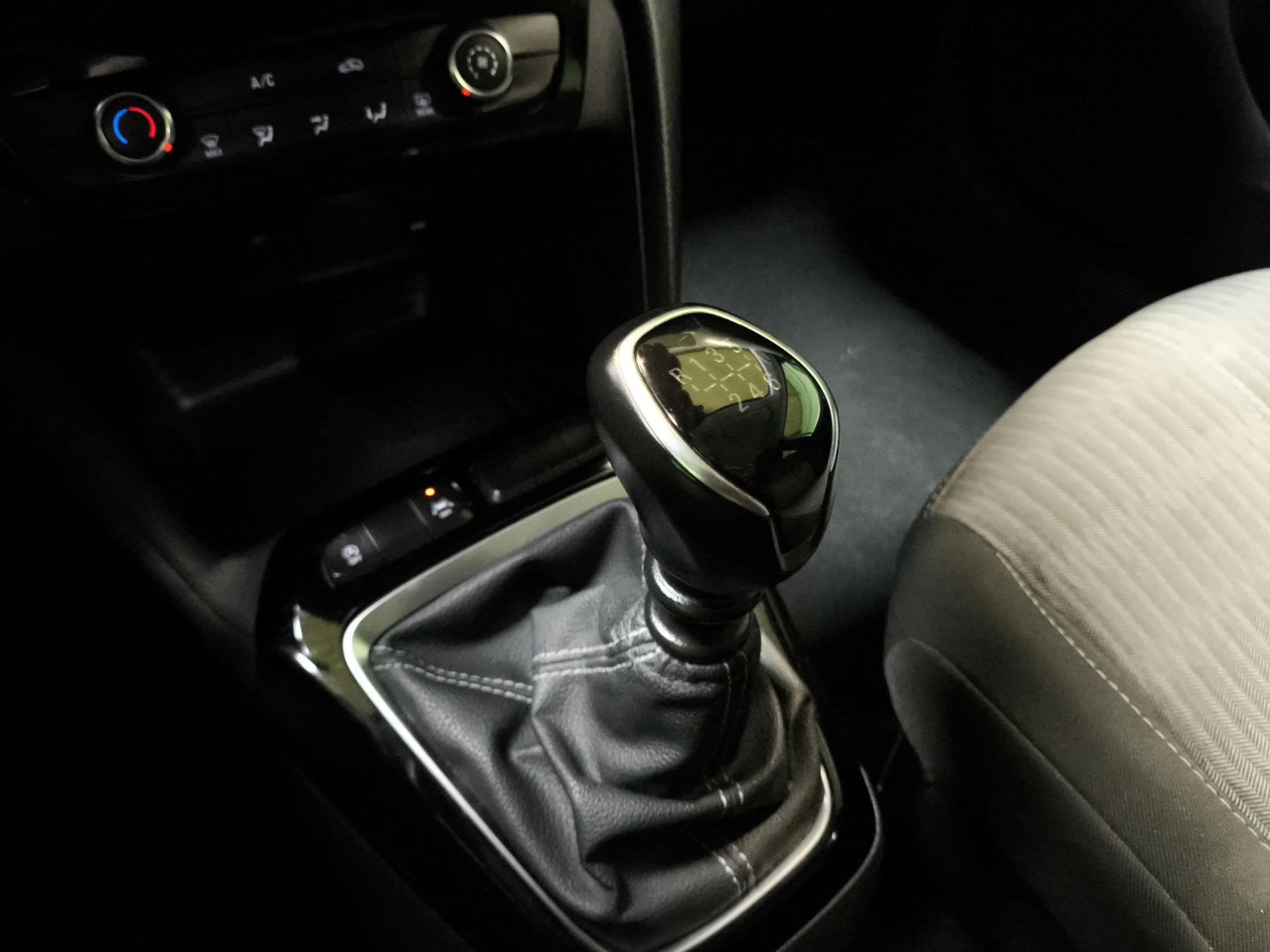 Opel Corsa 1.2 Turbo XHL Edition 74 kW (100 CV) - Foto 18