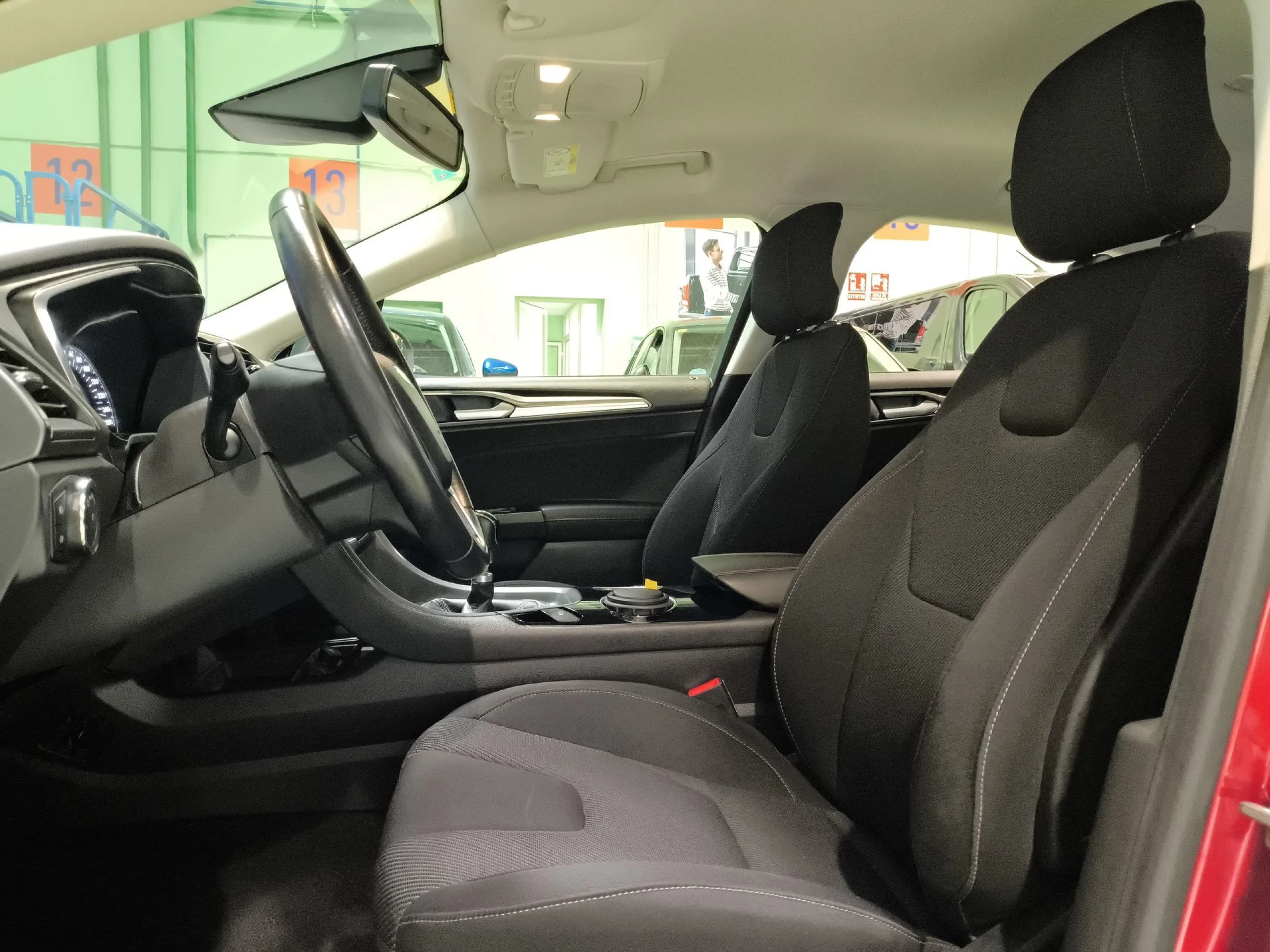 Ford Mondeo 2.0 TDCI Titanium 110 kW (150 CV) - Foto 8