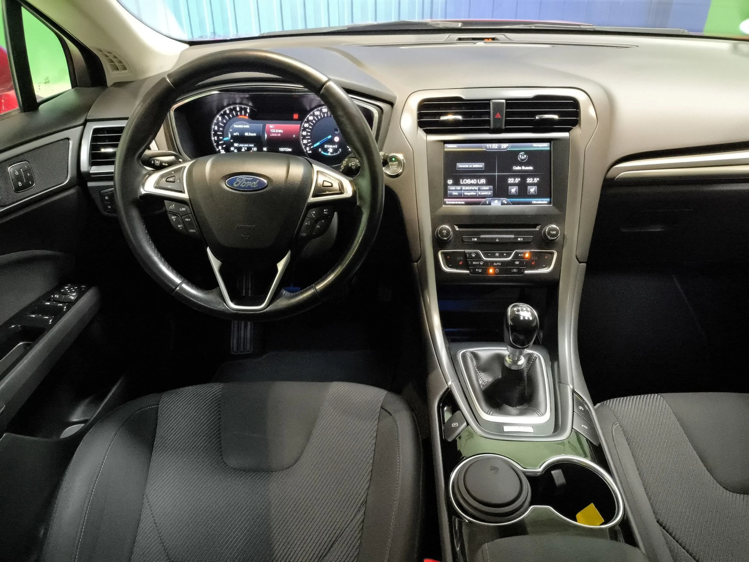 Ford Mondeo 2.0 TDCI Titanium 110 kW (150 CV) - Foto 11