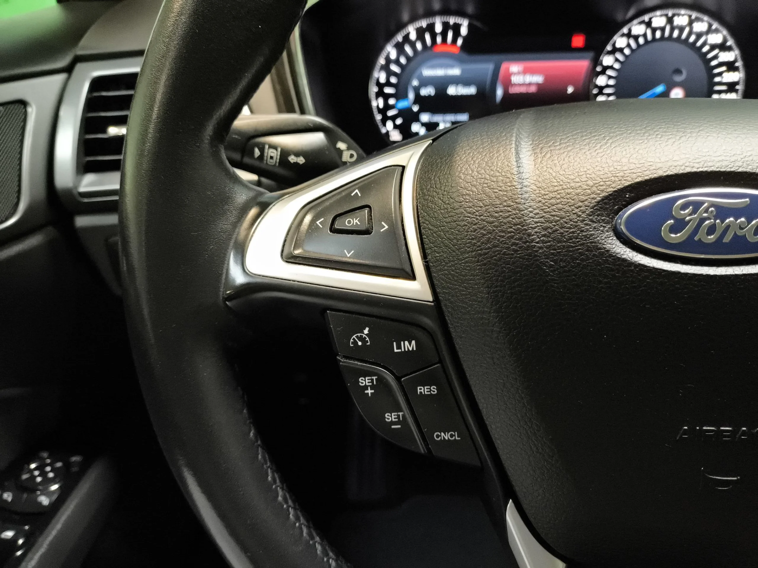 Ford Mondeo 2.0 TDCI Titanium 110 kW (150 CV) - Foto 14
