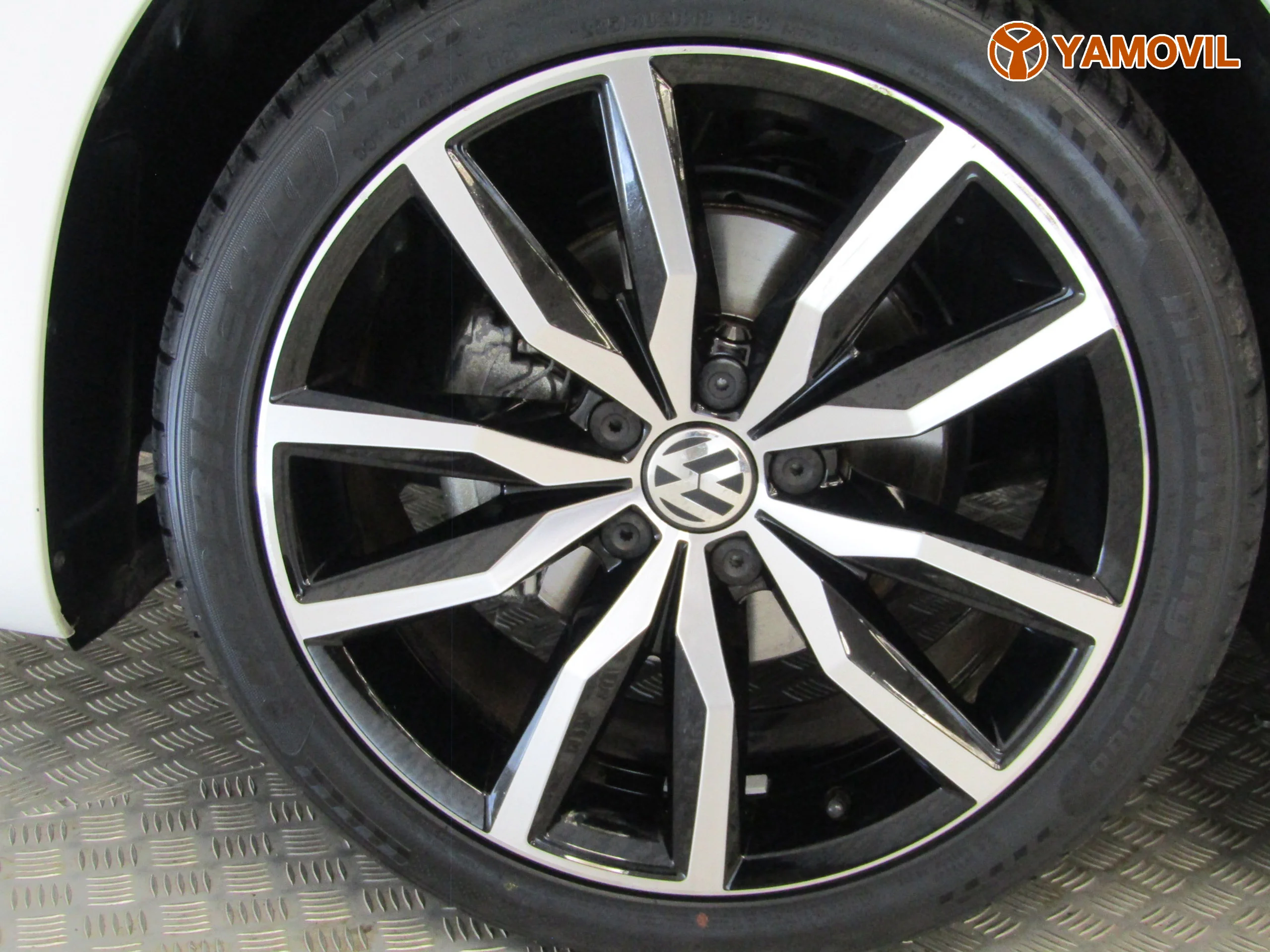 Volkswagen Scirocco 1.4TSI R-LINE BY TYPHOON - Foto 9