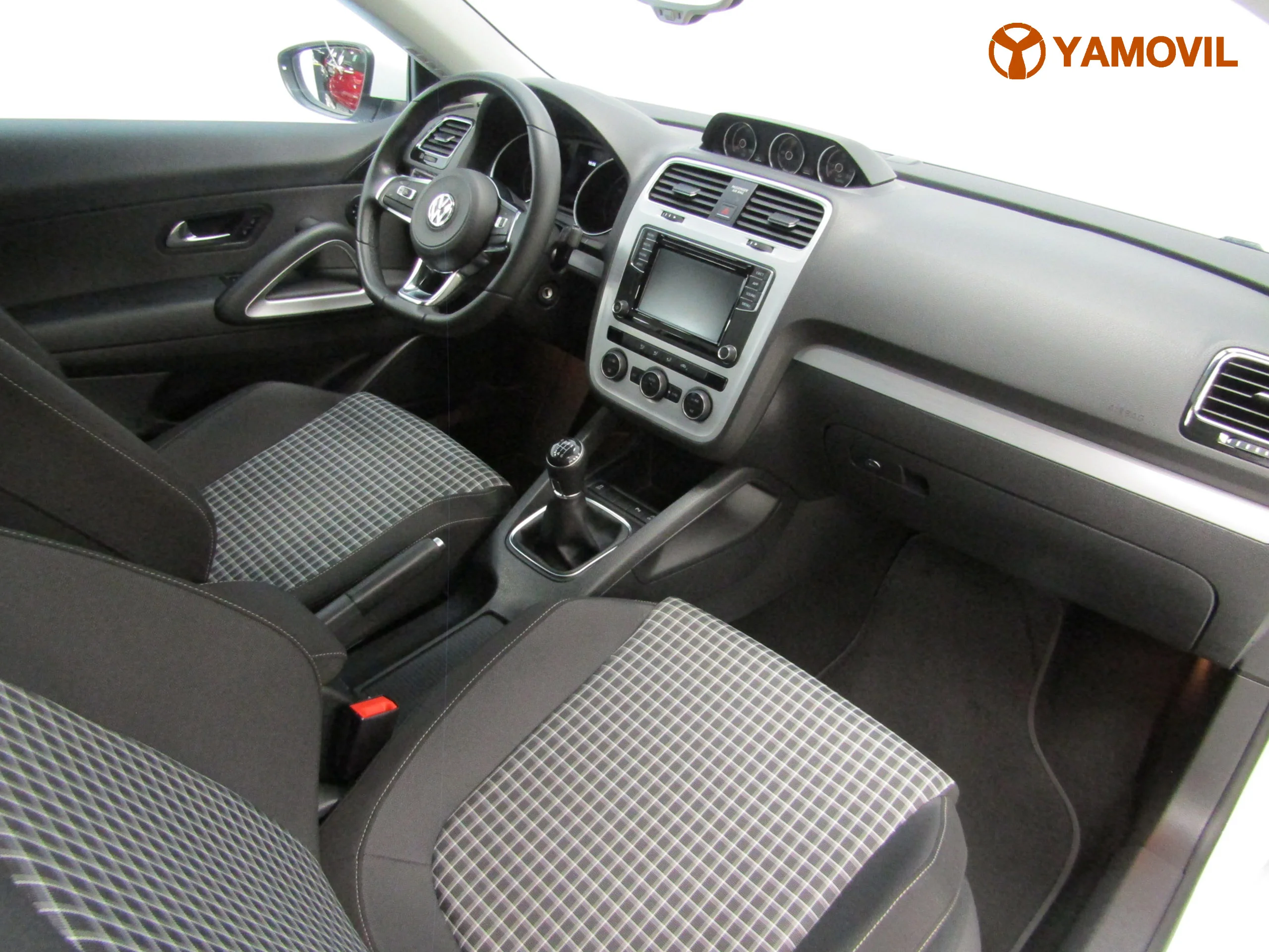 Volkswagen Scirocco 1.4TSI R-LINE BY TYPHOON - Foto 14