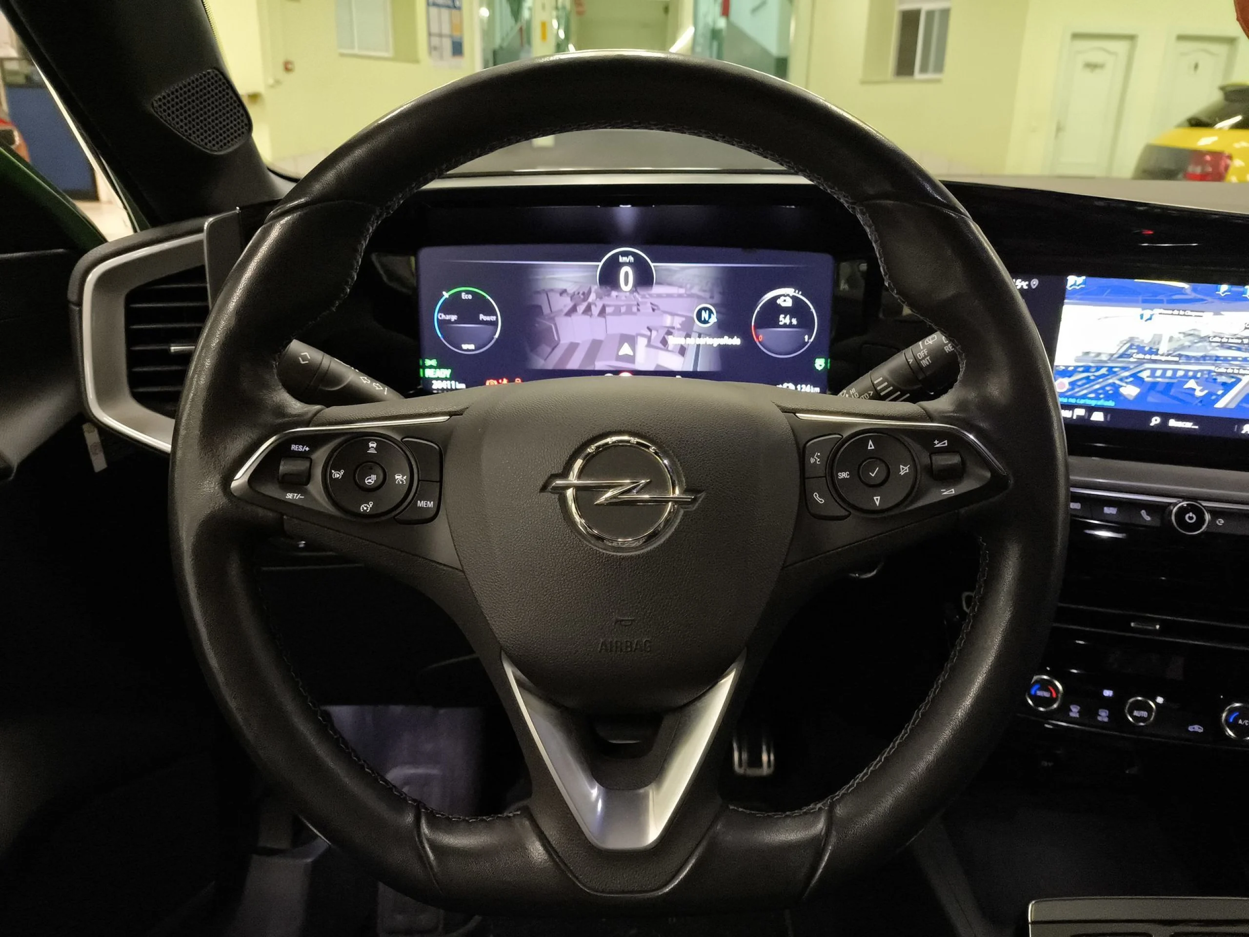 Opel Mokka-e BEV 50kWh Ultimate-e 100 kW (136 CV) - Foto 14