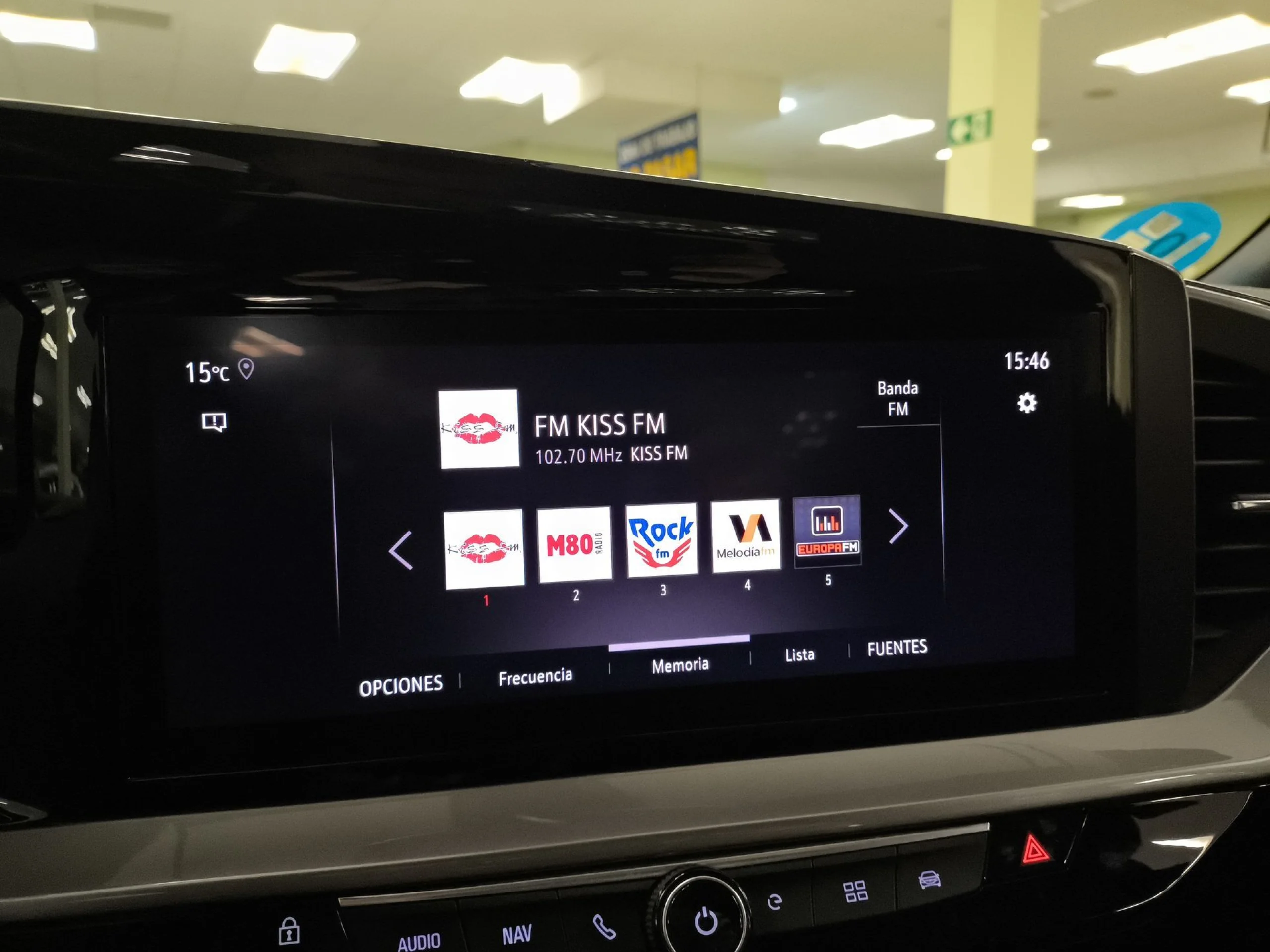 Opel Mokka-e BEV 50kWh Ultimate-e 100 kW (136 CV) - Foto 16