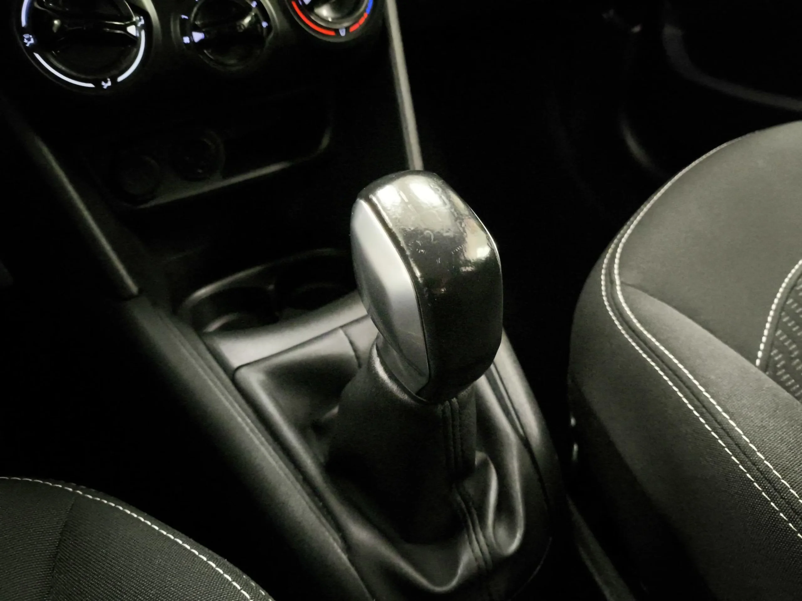 Peugeot 208 PureTech Style 60 kW (82 CV) - Foto 15