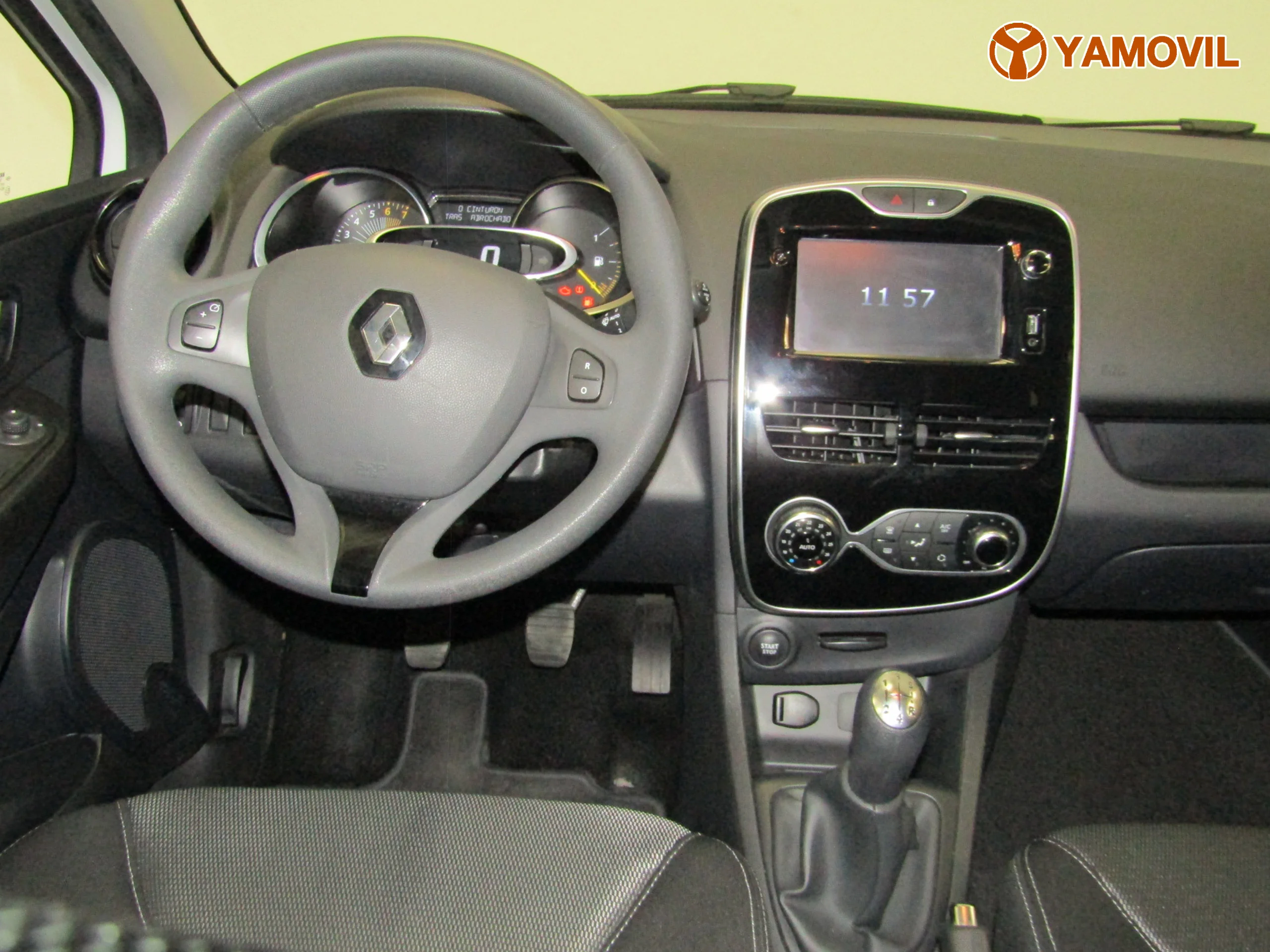Renault Clio 1.2 TCE 75 EXPRESSION - Foto 18