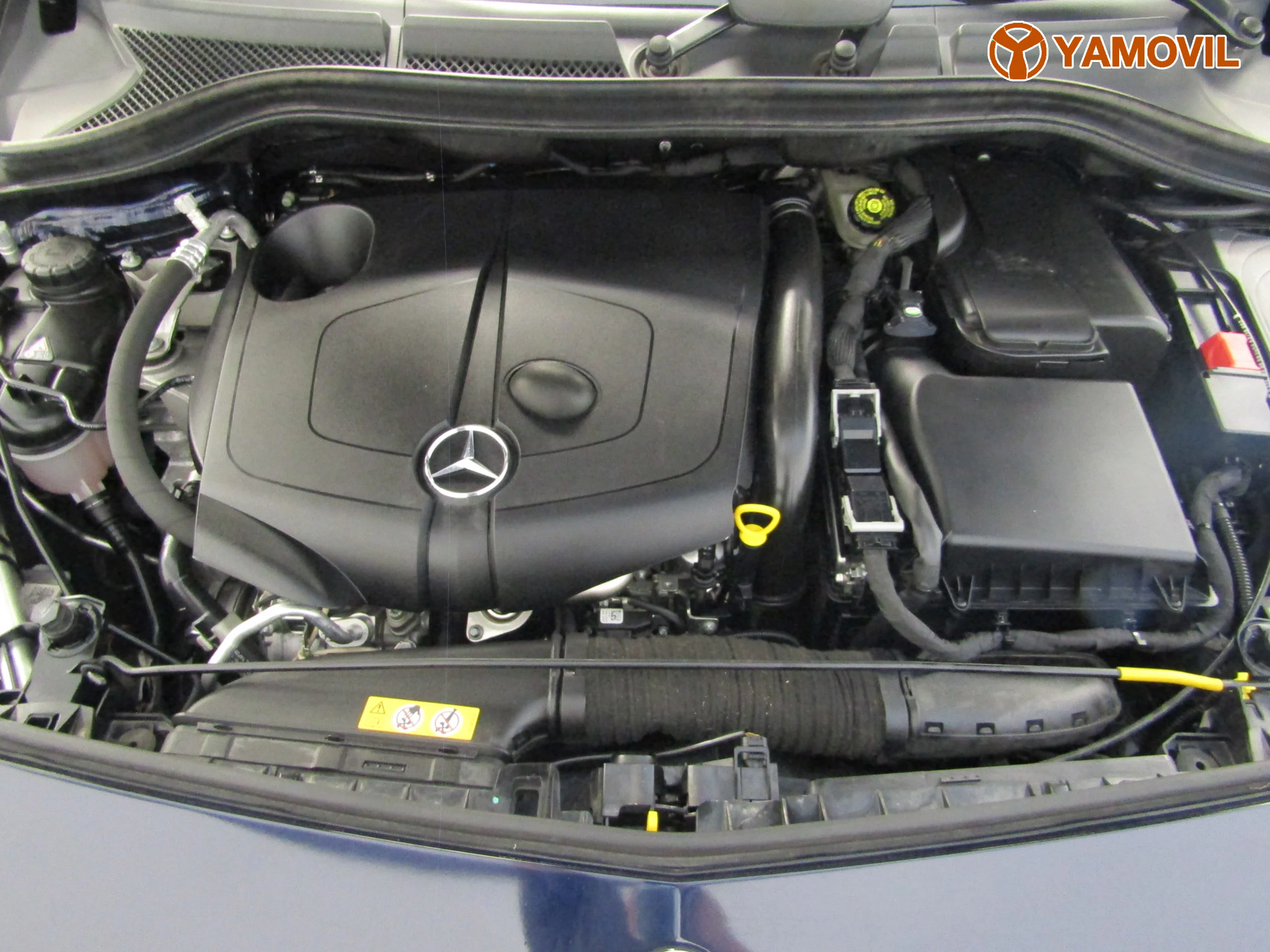 Mercedes-Benz B 200 136CV AMG-LINE 5P. - Foto 8