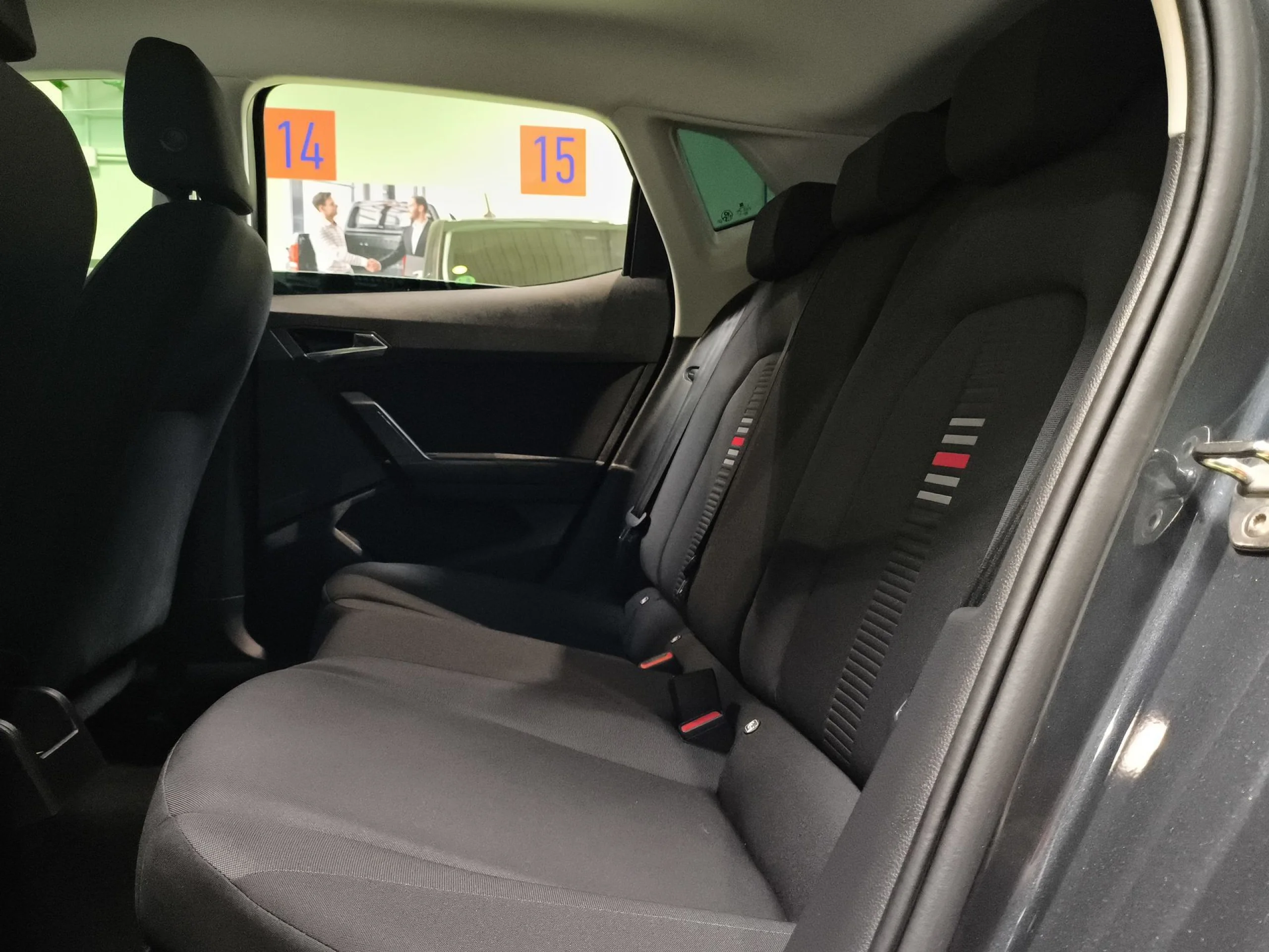 Seat Ibiza 1.0 TGI FR 66 kW (90 CV) - Foto 30