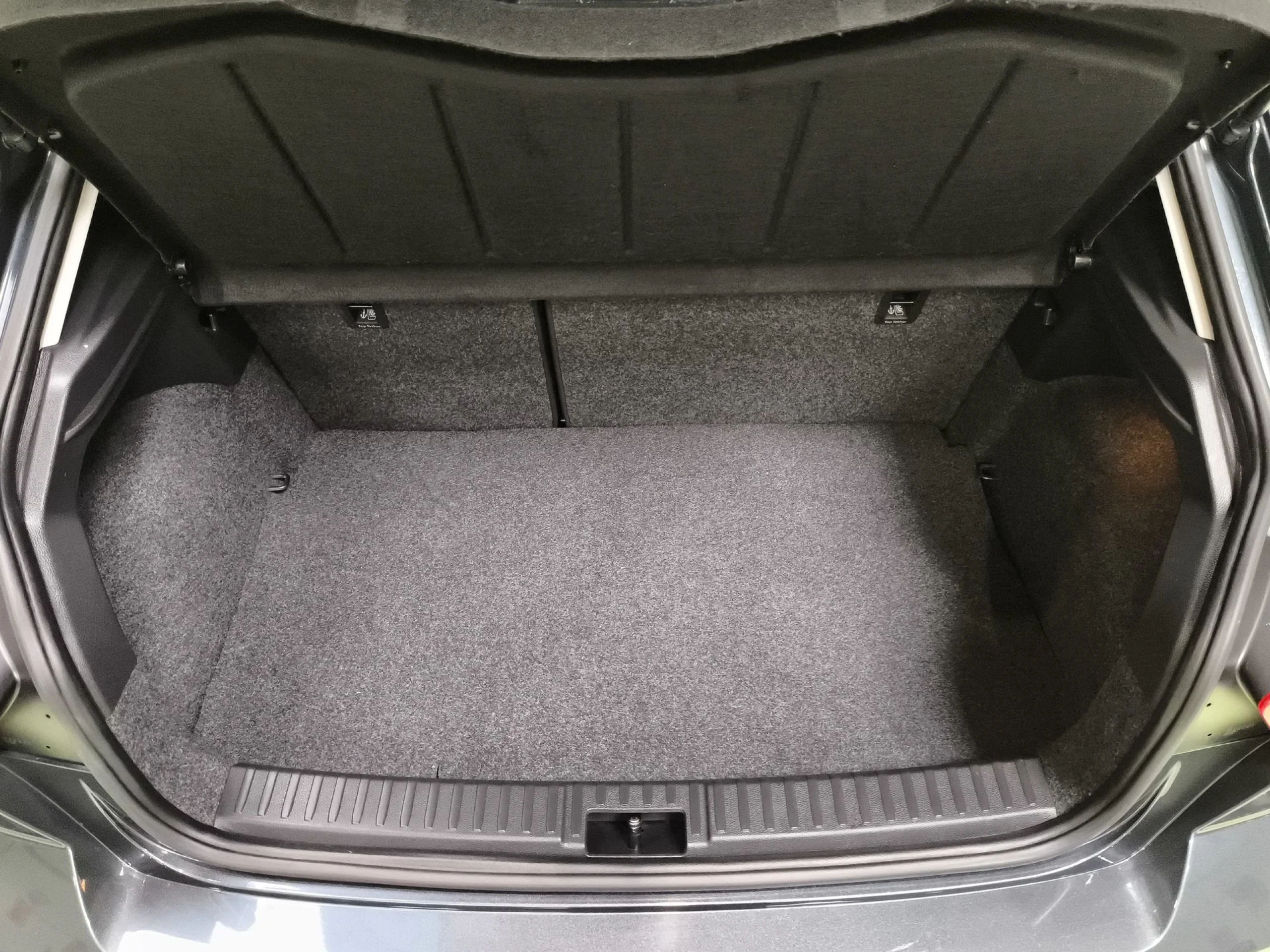 Seat Ibiza 1.0 TGI FR 66 kW (90 CV) - Foto 32
