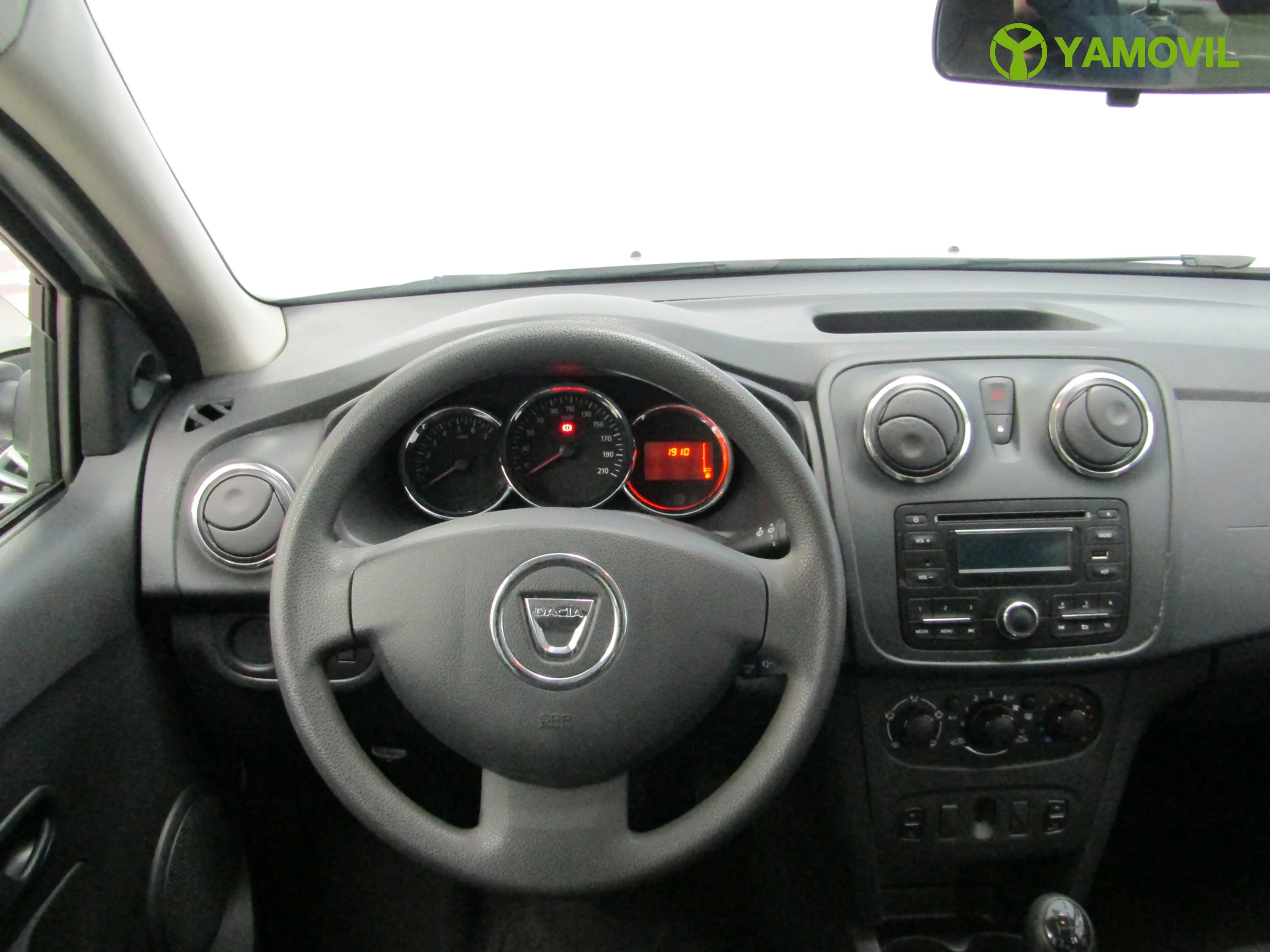Dacia Logan 1.2 AMBIANCE 75CV MANUAL - Foto 16