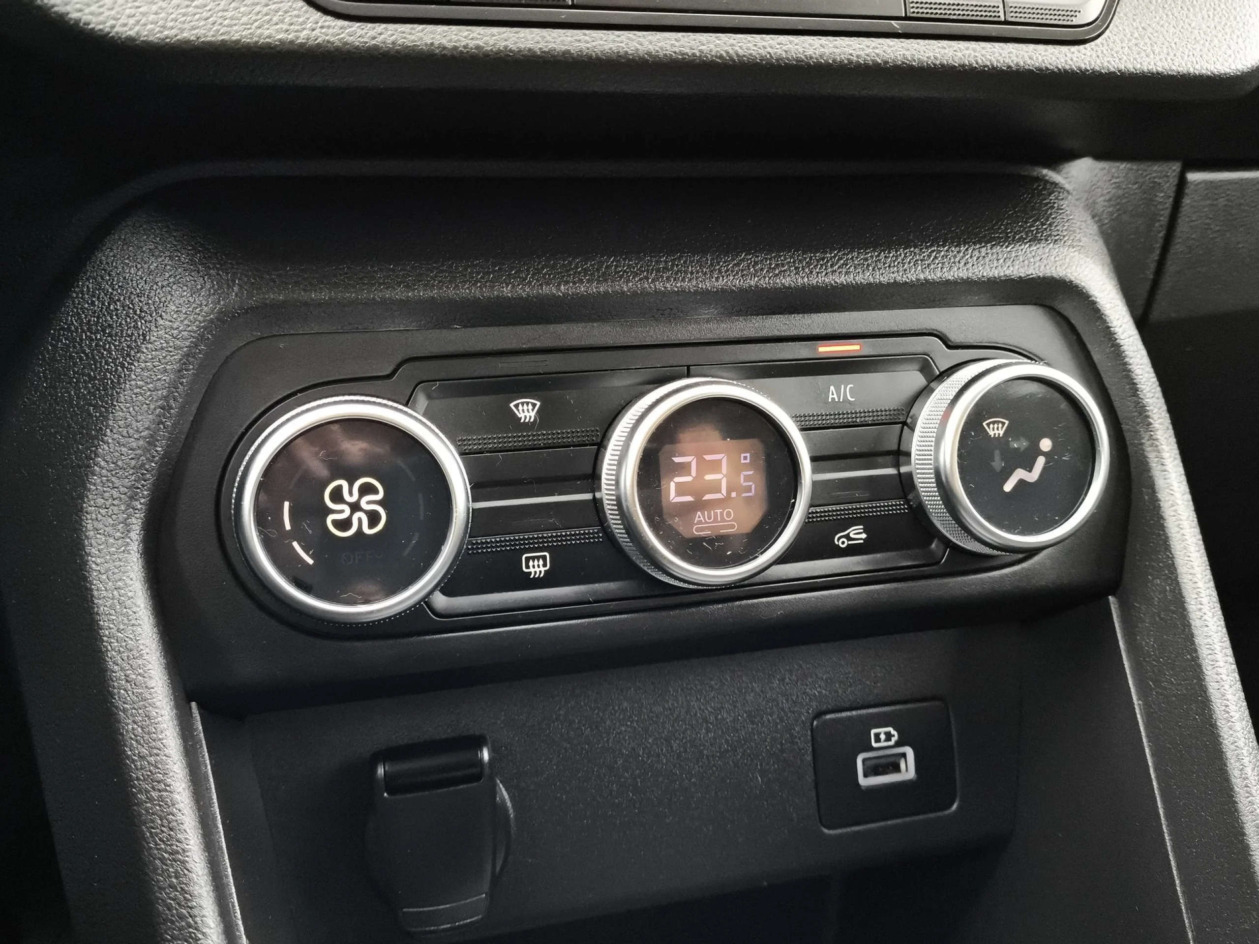 Dacia Sandero Stepway Comfort TCe 67 kW (91 CV) - Foto 16