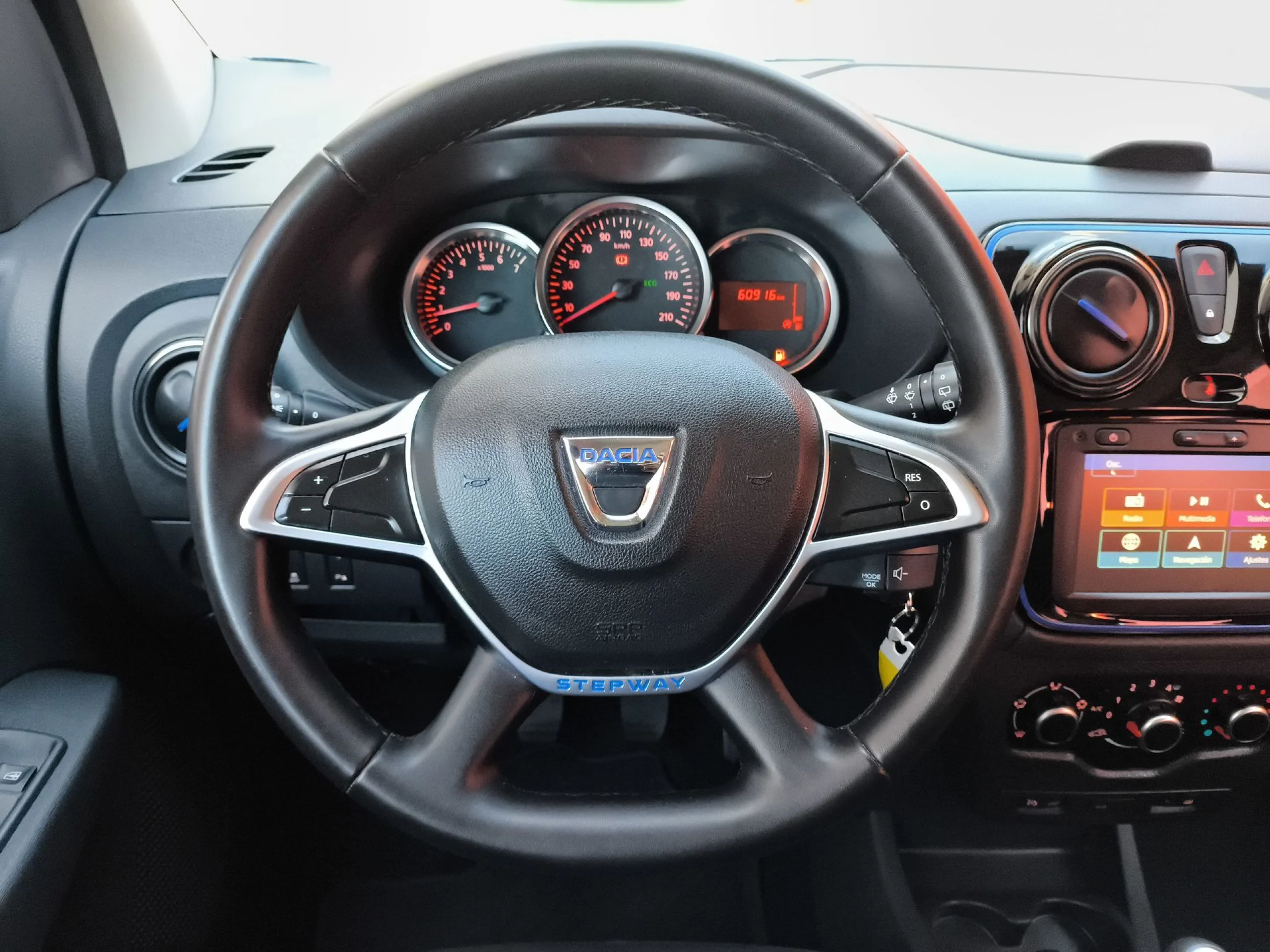 Dacia Lodgy Comfort 1.6 80 kW (107 CV) GLP - Foto 11