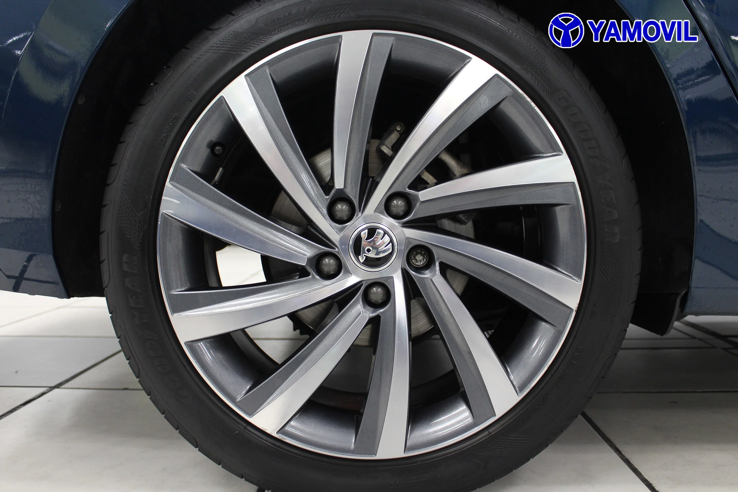 Skoda Octavia SKODA OCTAVIA 2.0 TDI LUXURY 150CV 5P. - Foto 10