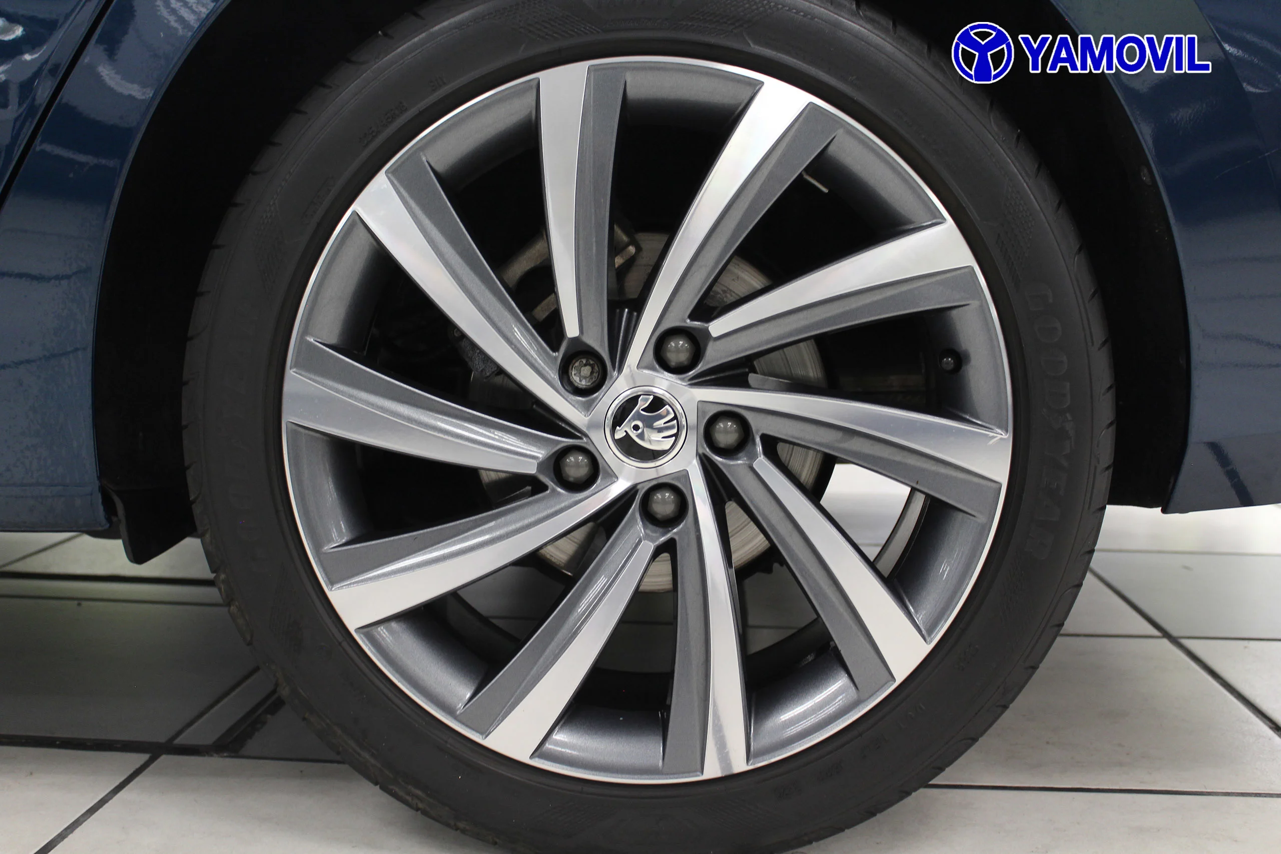 Skoda Octavia SKODA OCTAVIA 2.0 TDI LUXURY 150CV 5P. - Foto 11