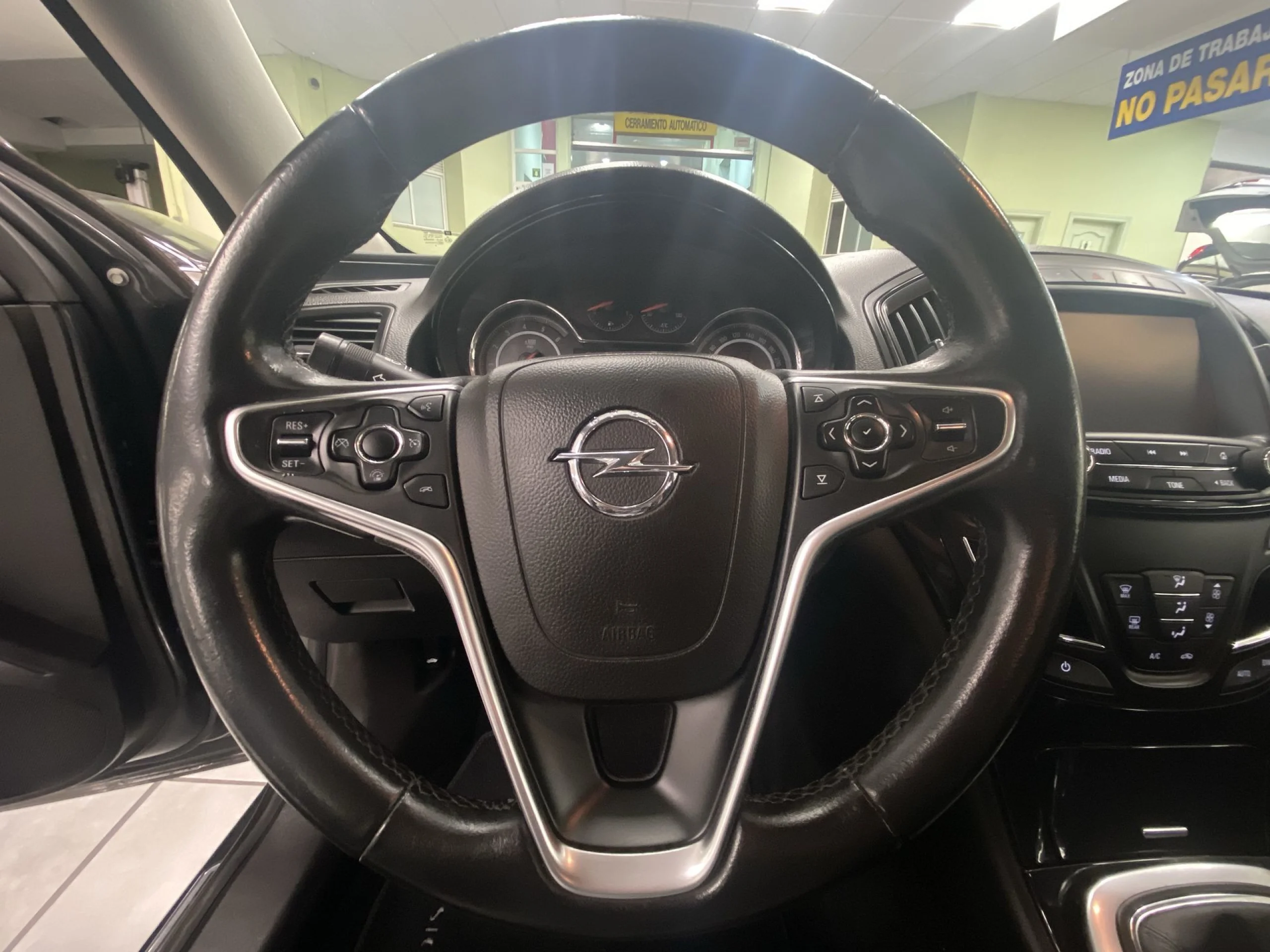 Opel Insignia Sports Tourer 1.6 CDTI SANDS ecoFlex Excellence 100 kW (136 CV) - Foto 11