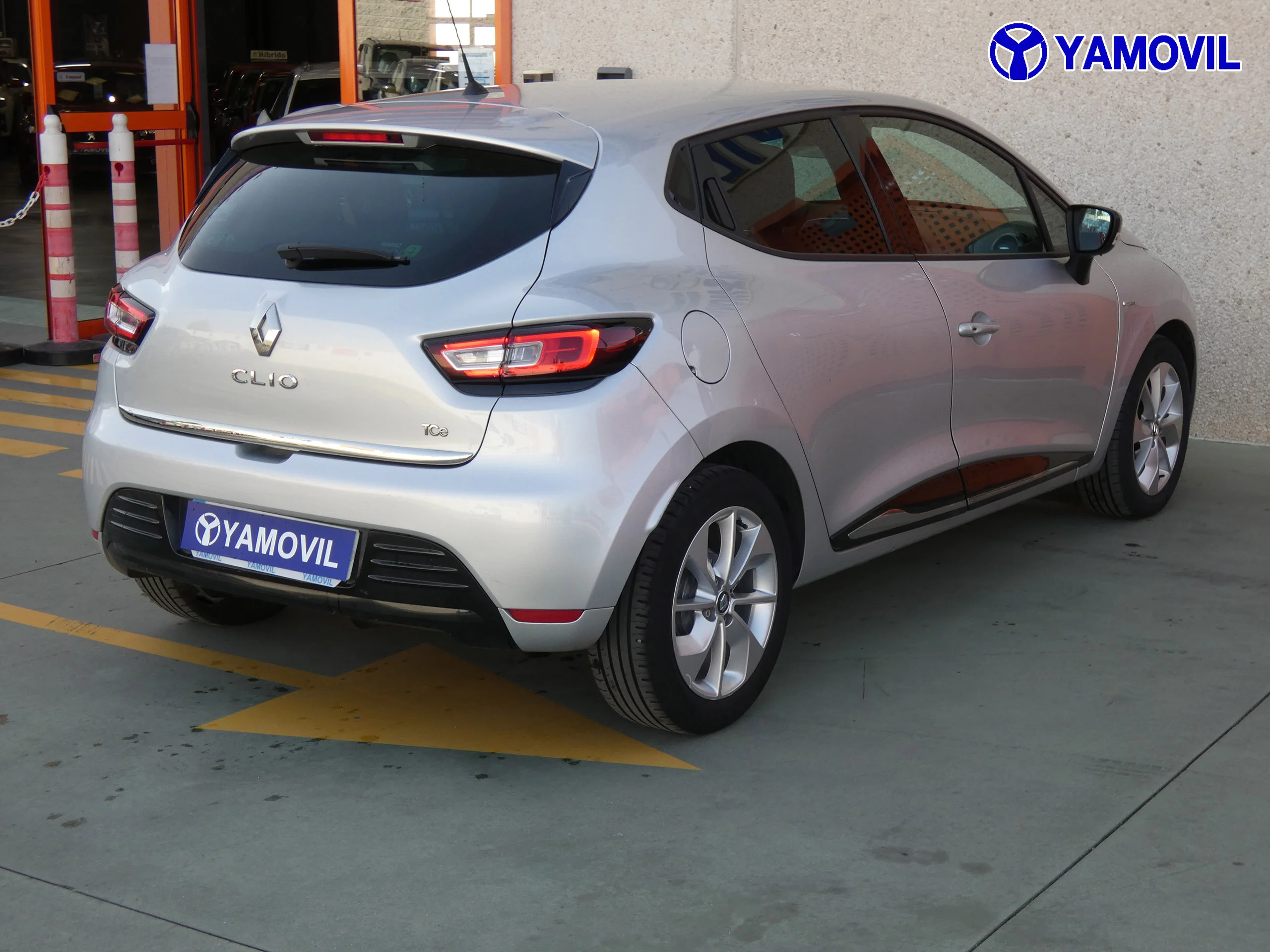 Renault Clio TCE ECO2 ENERGY LIMITED 5P - Foto 4