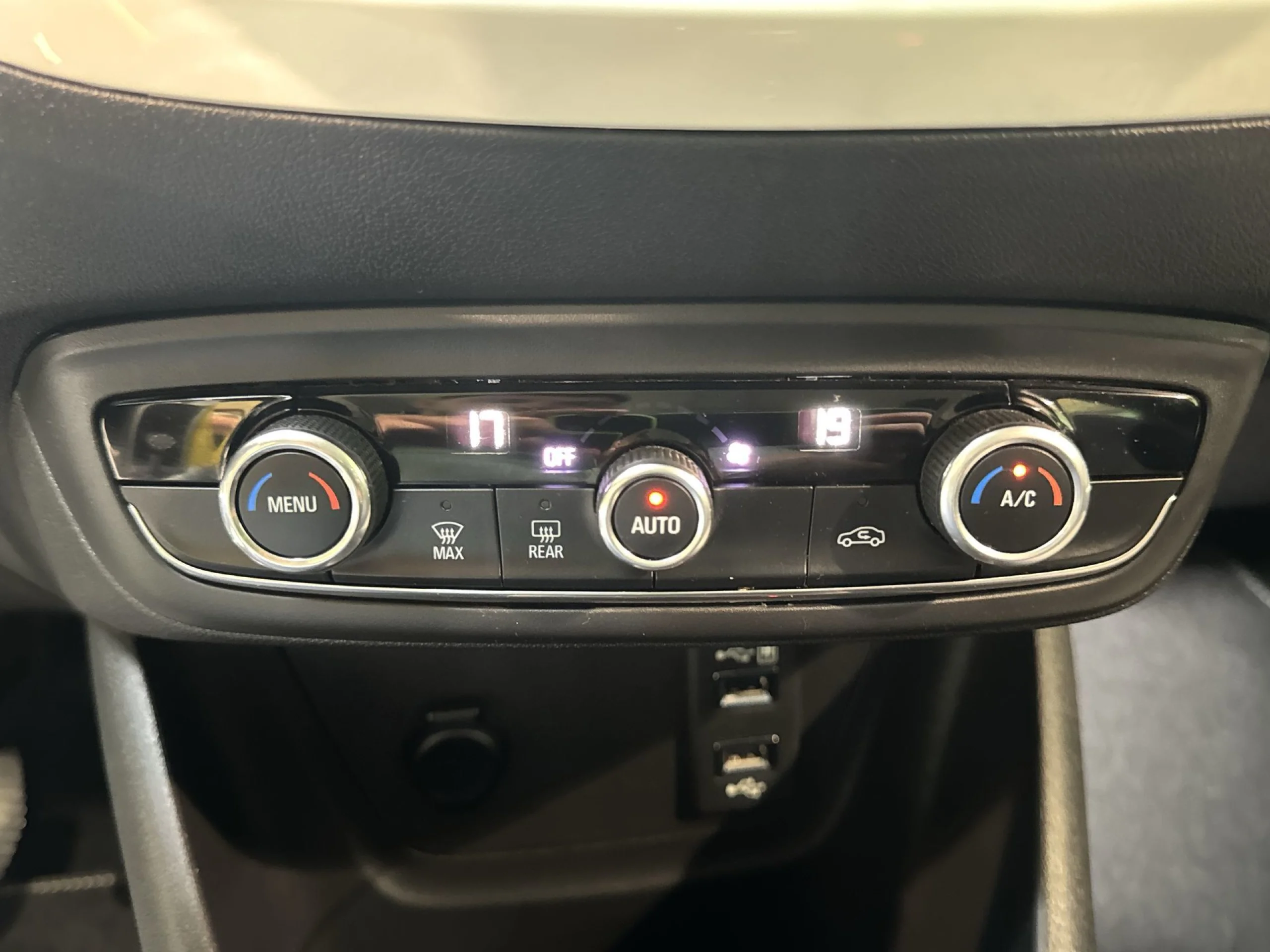 Opel Crossland X 1.2 Opel 2020 81 kW (110 CV) - Foto 25