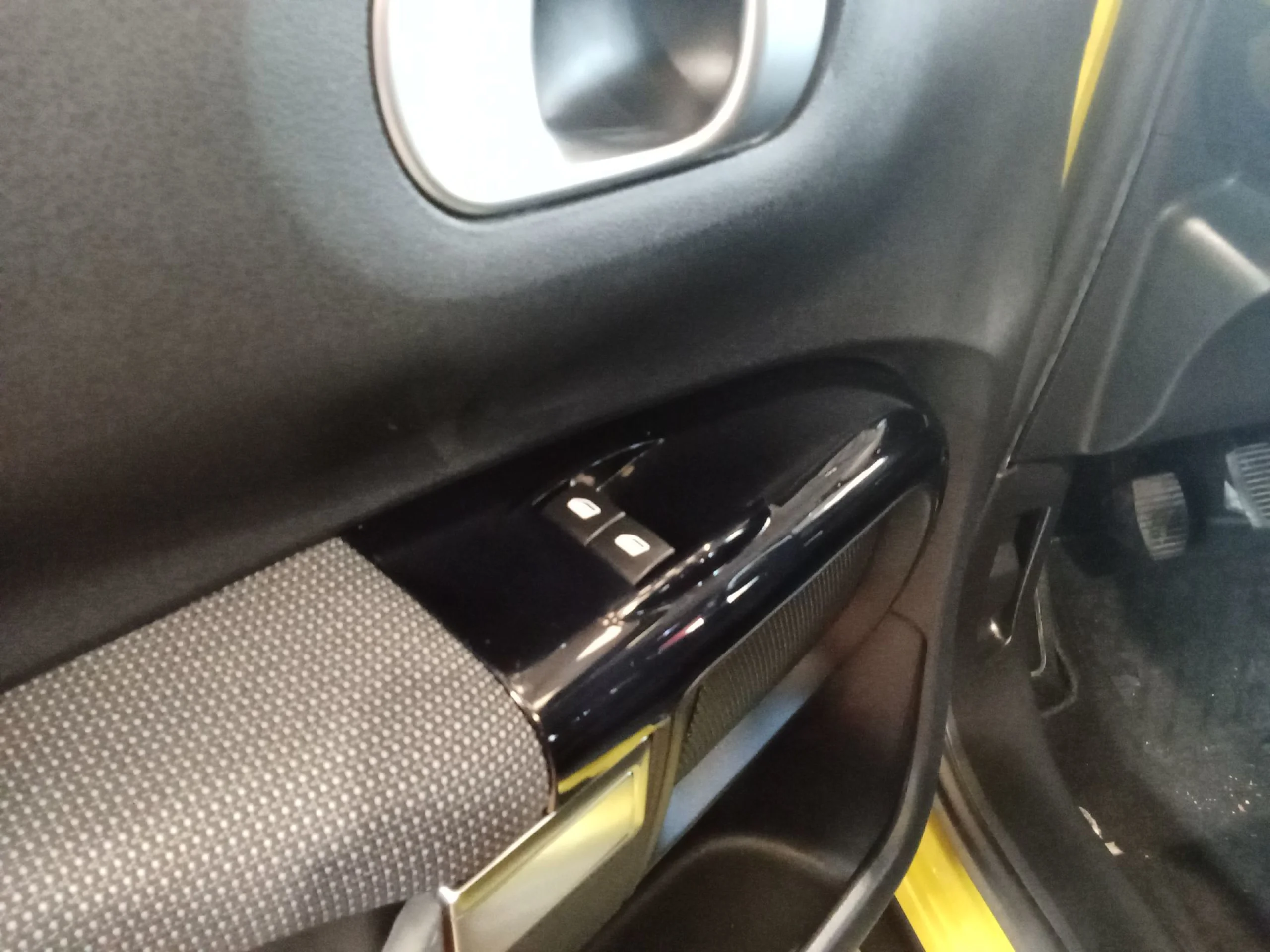 Citroen C4 Cactus BlueHDi 100 Shine 73 kW (100 CV) - Foto 10