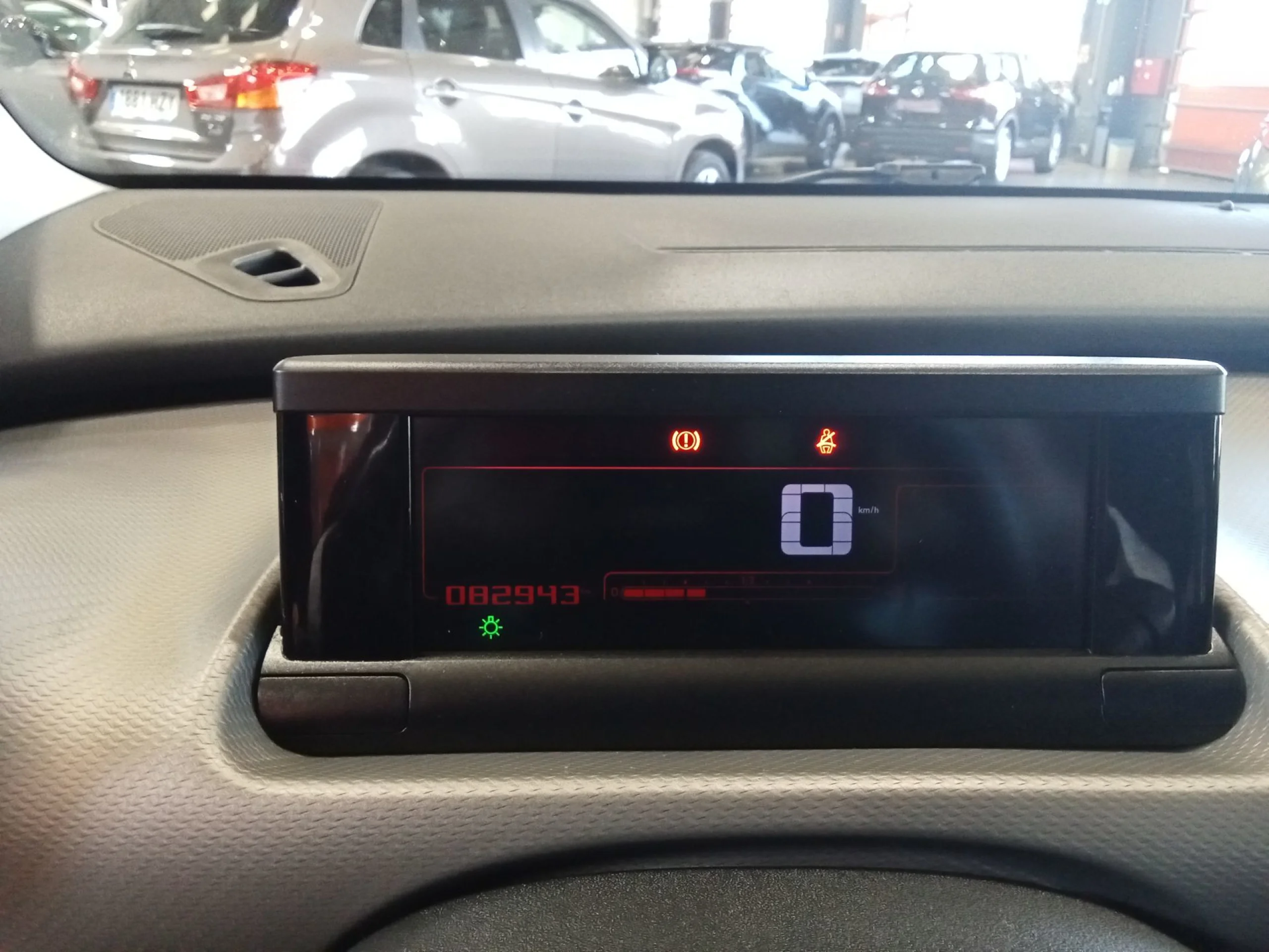 Citroen C4 Cactus BlueHDi 100 Shine 73 kW (100 CV) - Foto 13