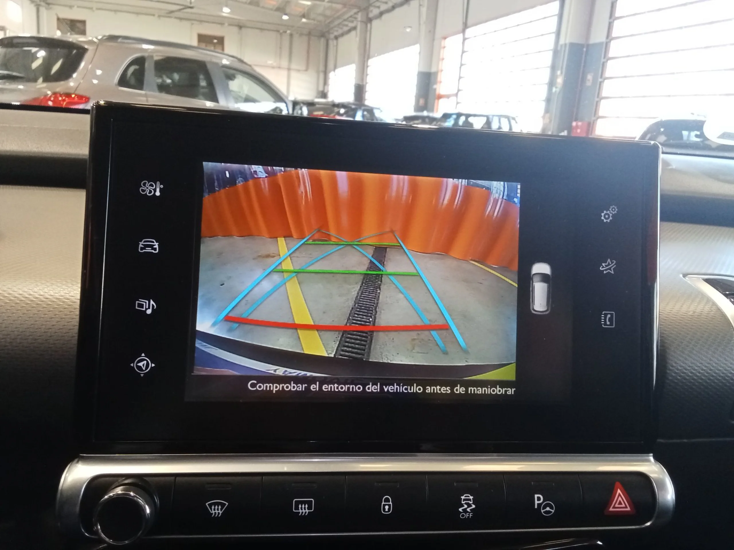 Citroen C4 Cactus BlueHDi 100 Shine 73 kW (100 CV) - Foto 16