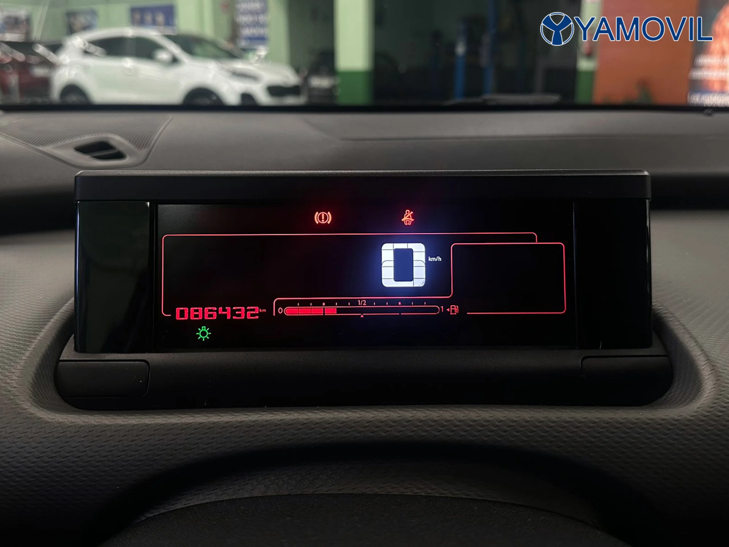 Citroen C4 Cactus PureTech 110 SANDS Shine 81 kW (110 CV) - Foto 6