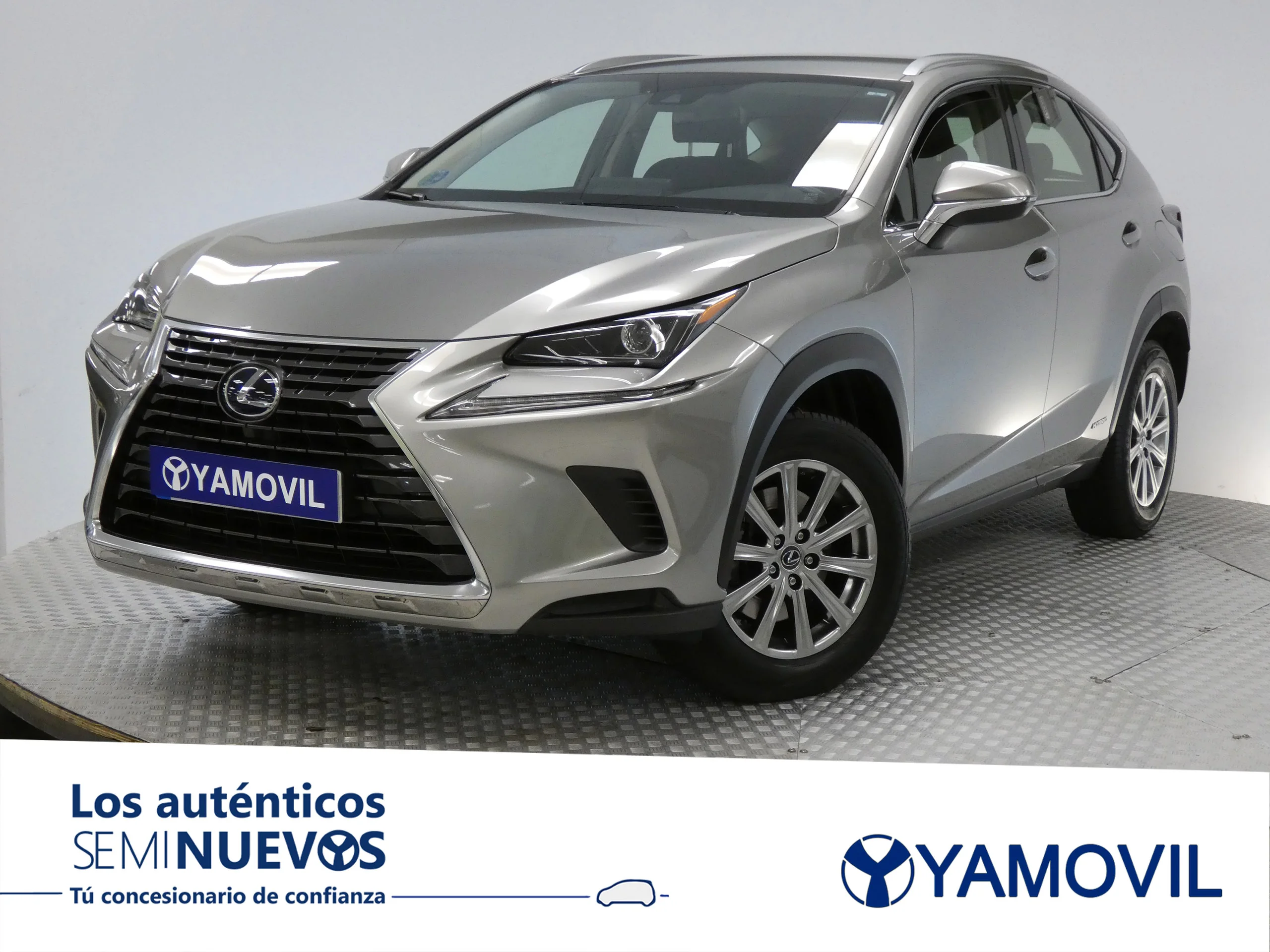 Lexus NX 300h BUSSINES HYBRID AUTO. 4X2 5P - Foto 1