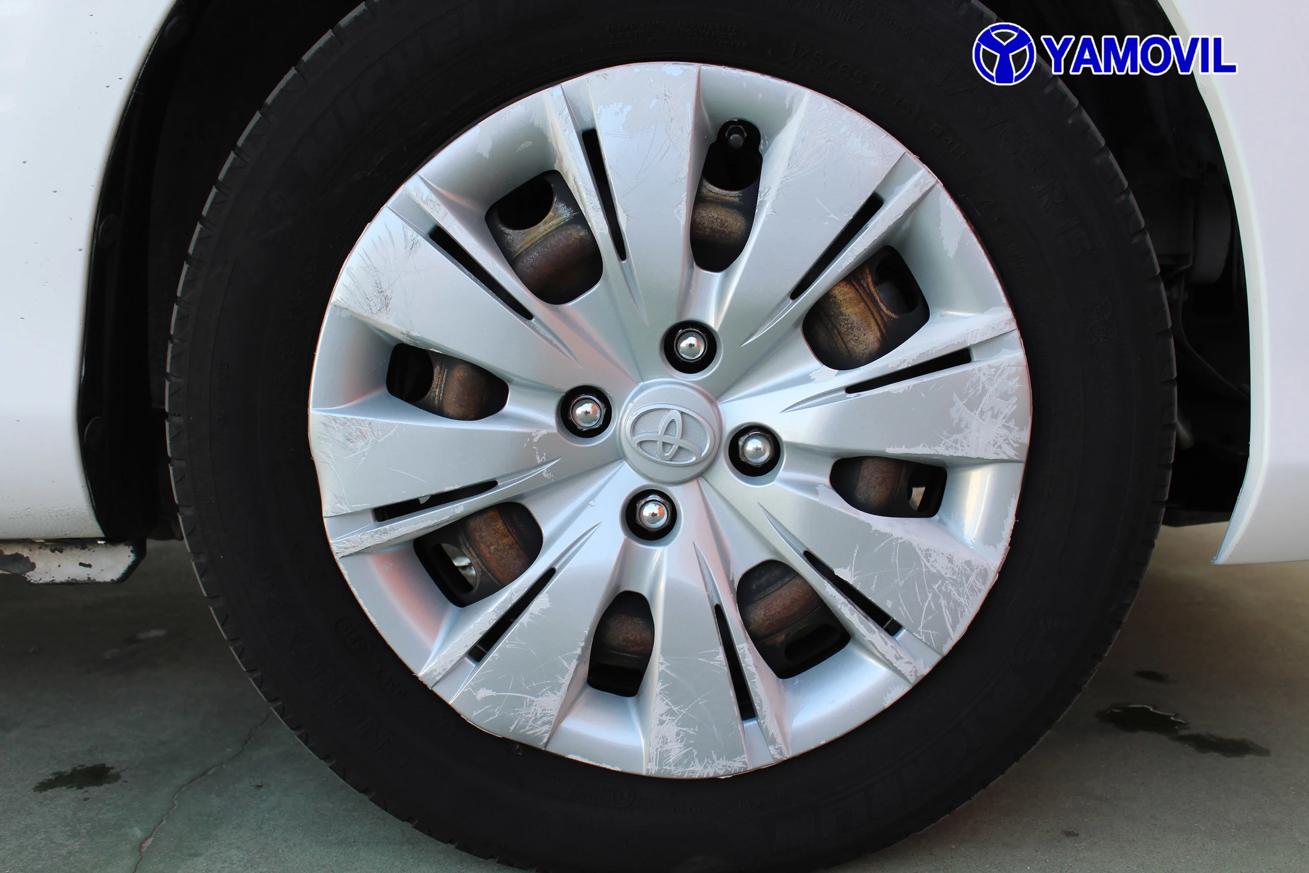 Toyota Yaris 1.5 Hybrid Active 74 kW (100 CV) - Foto 9
