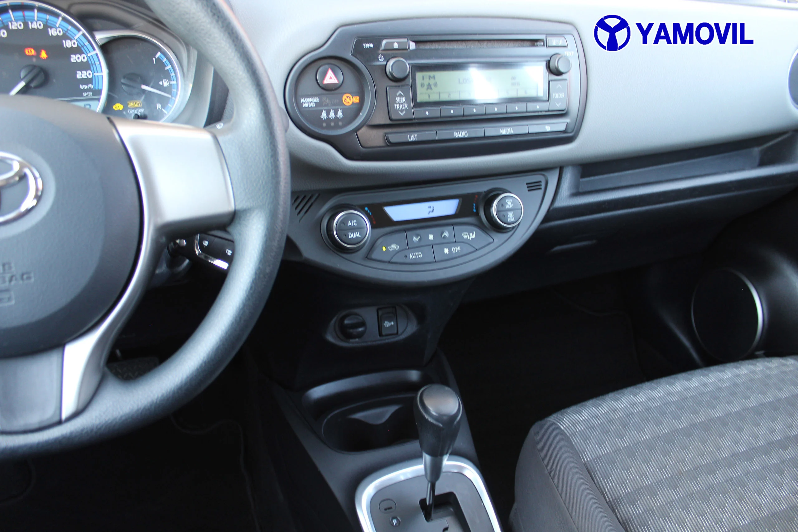 Toyota Yaris 1.5 Hybrid Active 74 kW (100 CV) - Foto 26