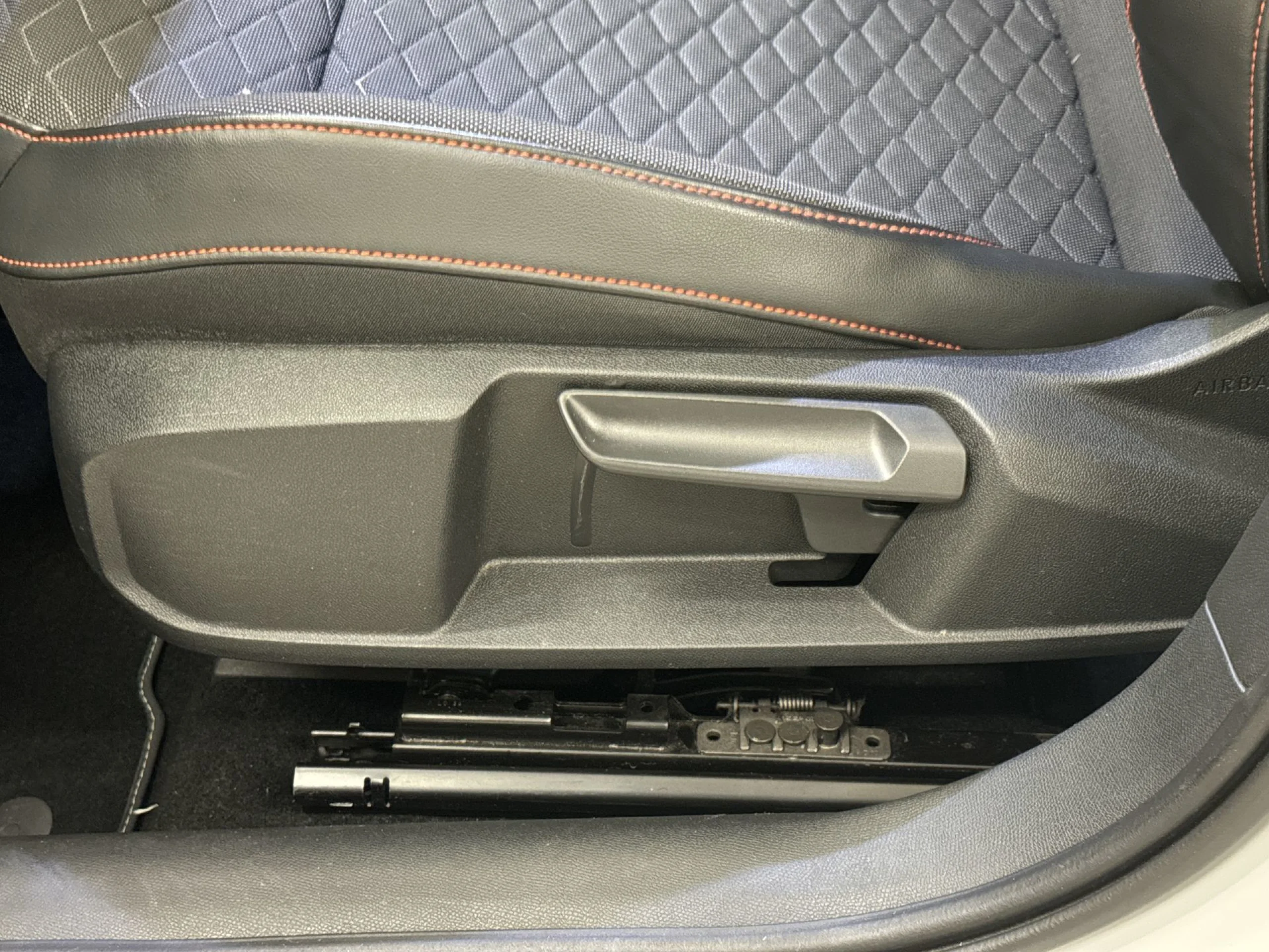Seat León 1.5 eTSI SANDS FR Go L DSG 110 kW (150 CV) - Foto 9