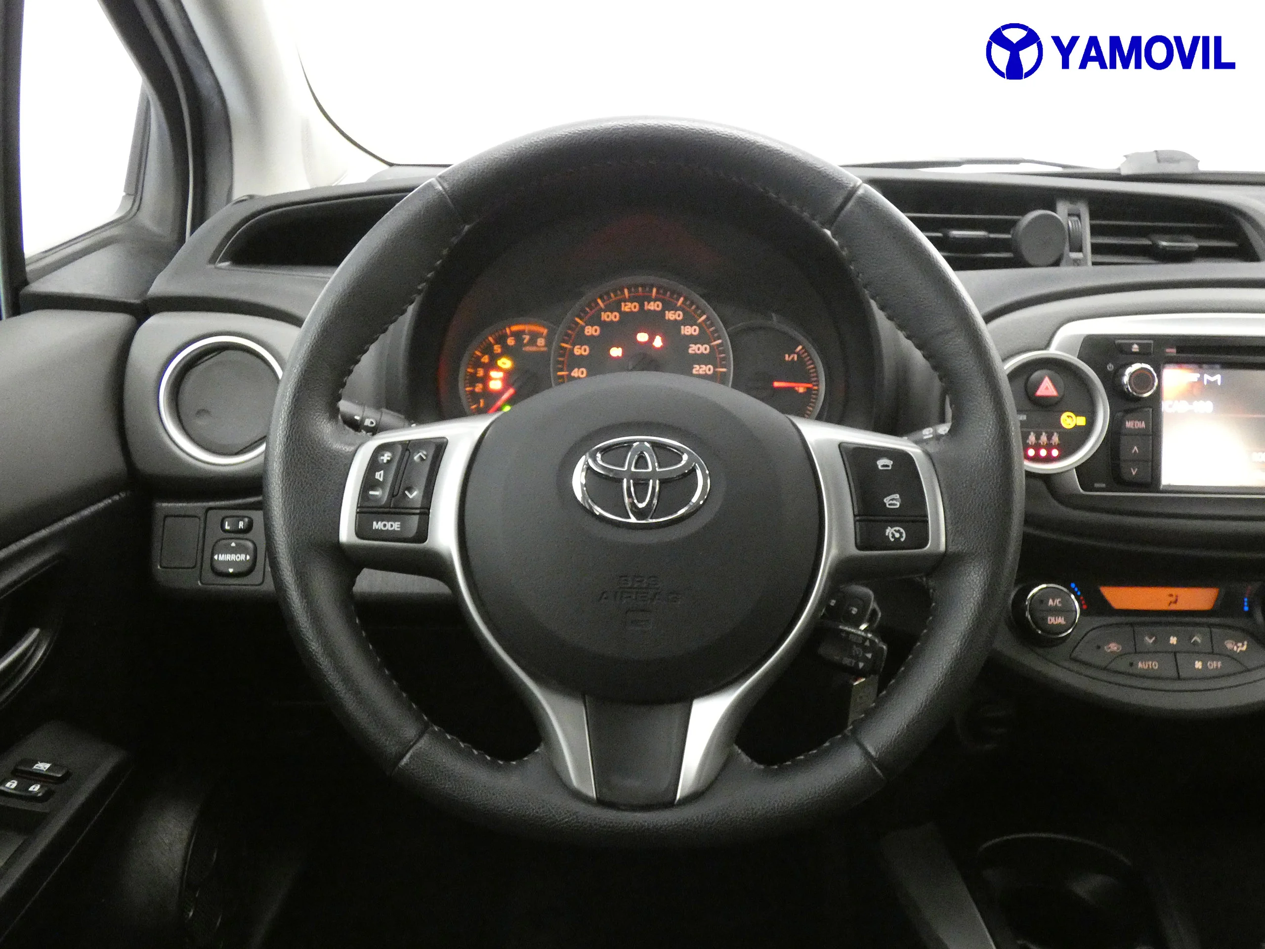 Toyota Yaris 1.4I ACTIVE 5P - Foto 18