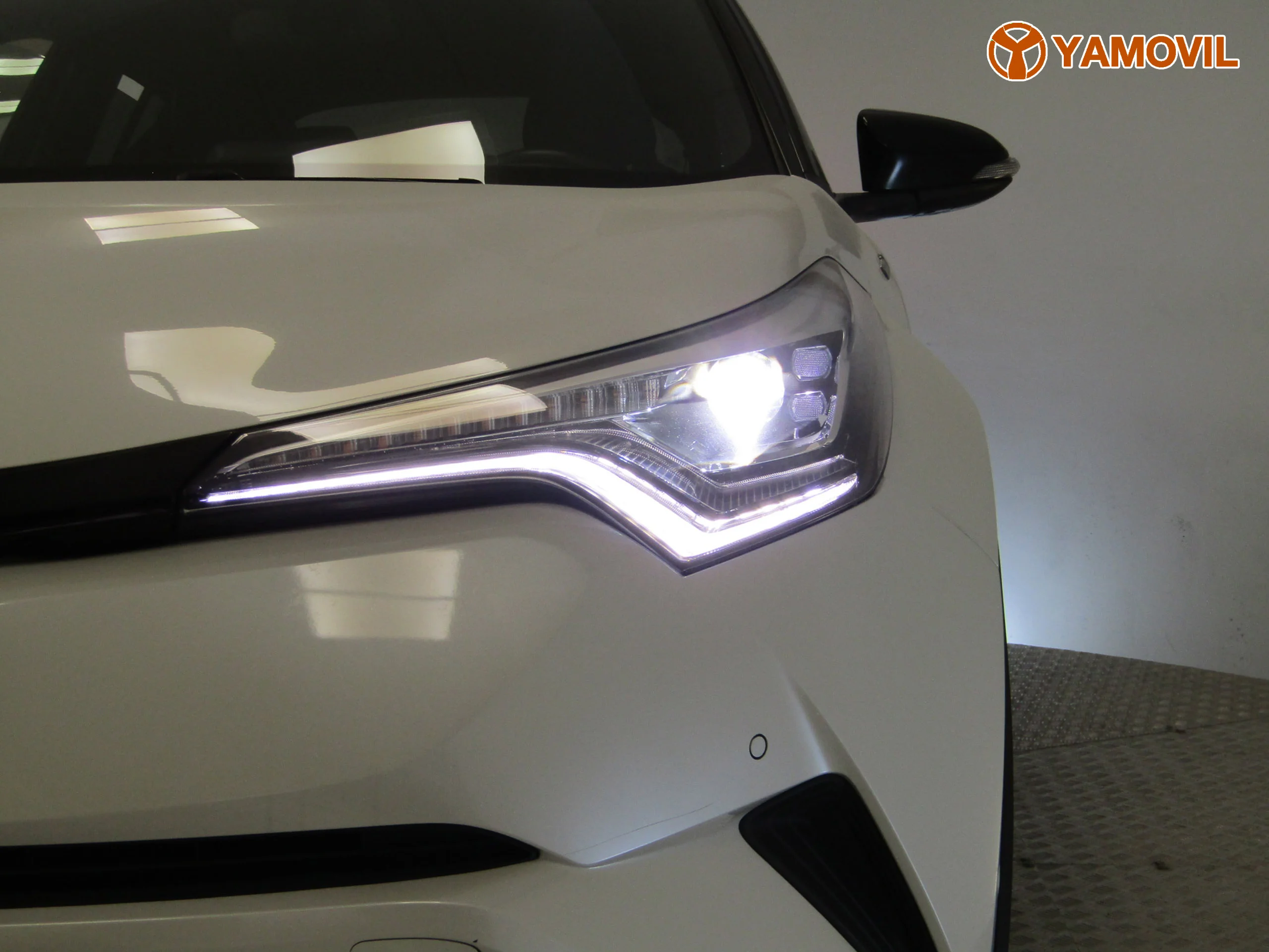 Toyota C-HR 1.8 HYBRID DYNAMIC - Foto 16