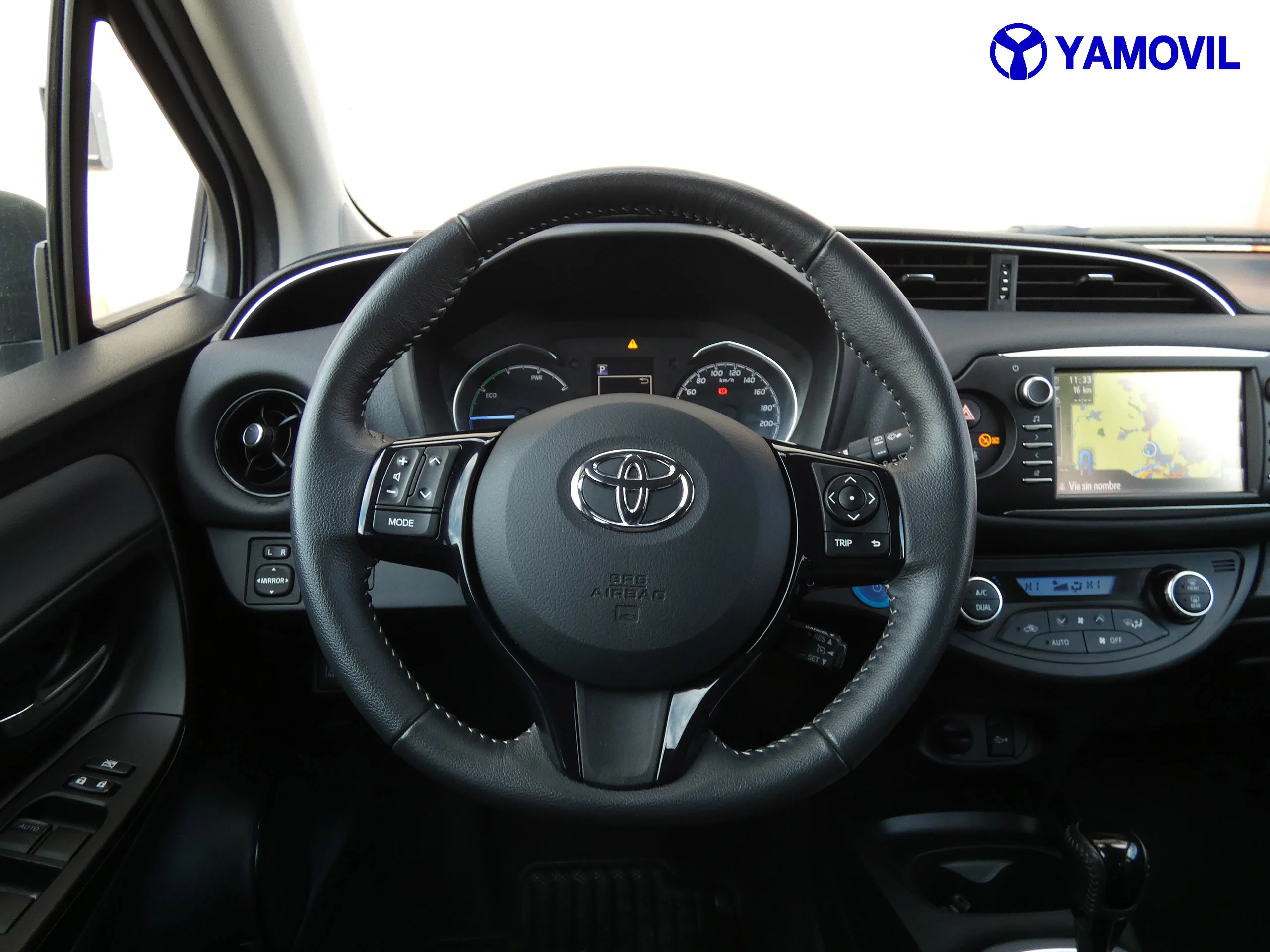 Toyota Yaris 1.5 HYBRID 100H 5P - Foto 18