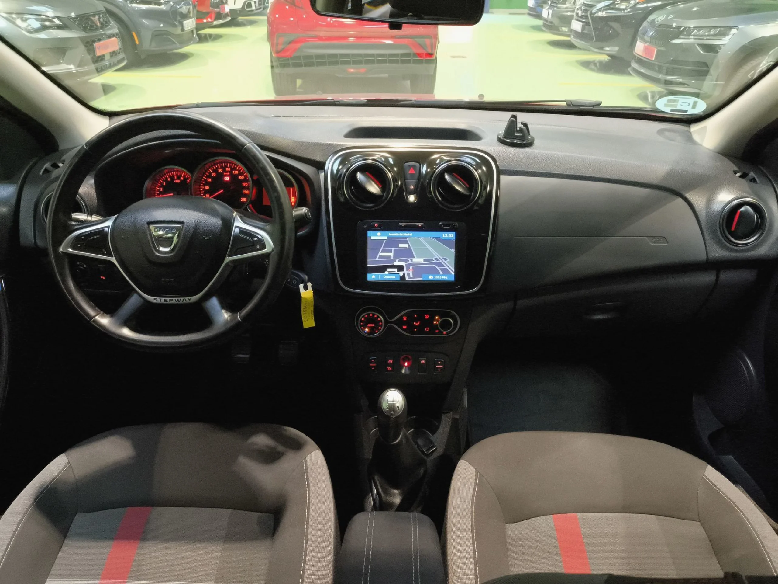 Dacia Logan MCV Serie Limitada Xplore Blue dCi 70 kW (95 CV) - Foto 10