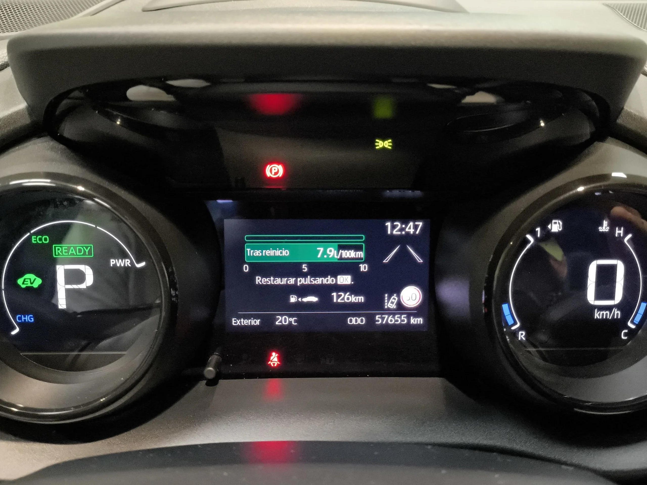 Toyota Yaris 1.5 120H Style Plus 85 kW (116 CV) - Foto 12
