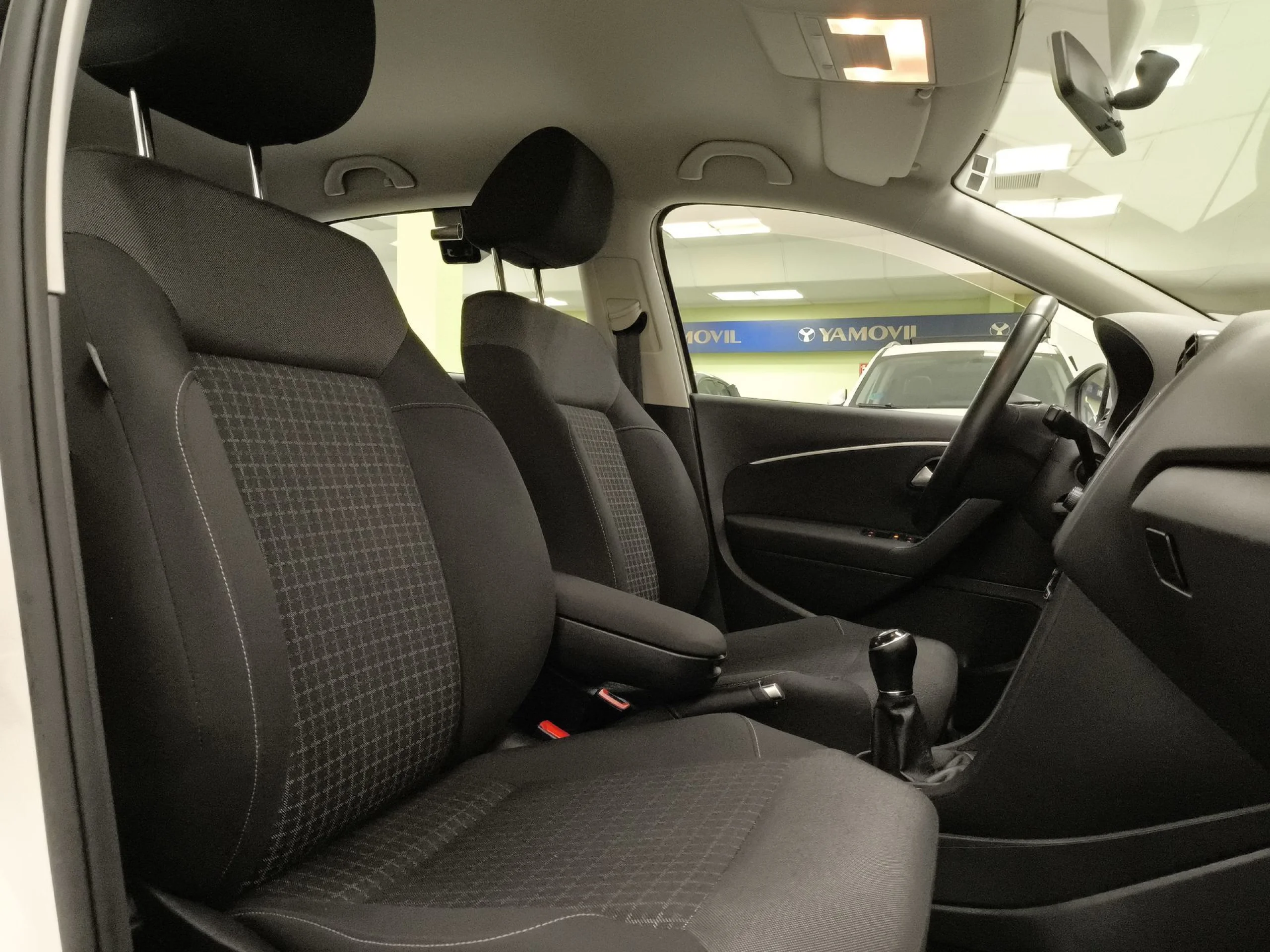 Volkswagen Polo Advance 1.2 TSI BMT 66 kW (90 CV) - Foto 24